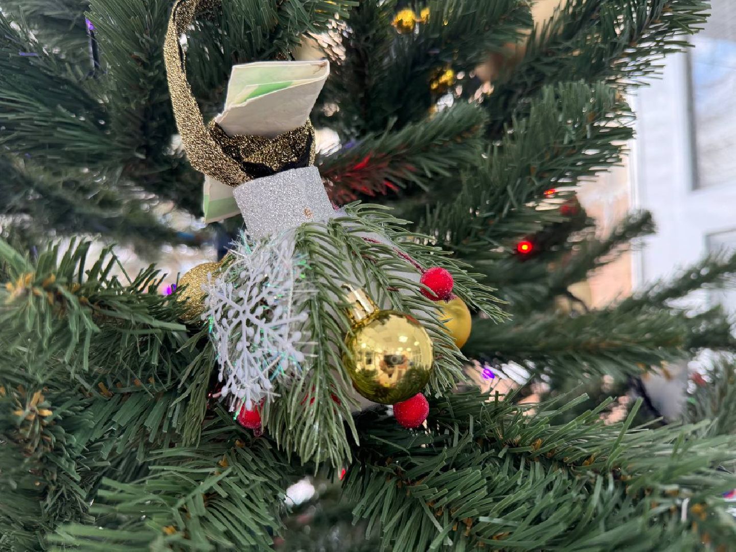 можайск, можайский городской округ, подмосковье, елка желаний, единая россия, благотворительная акция, исполнение желаний, новый год, новогодние чудеса, вертикалки,