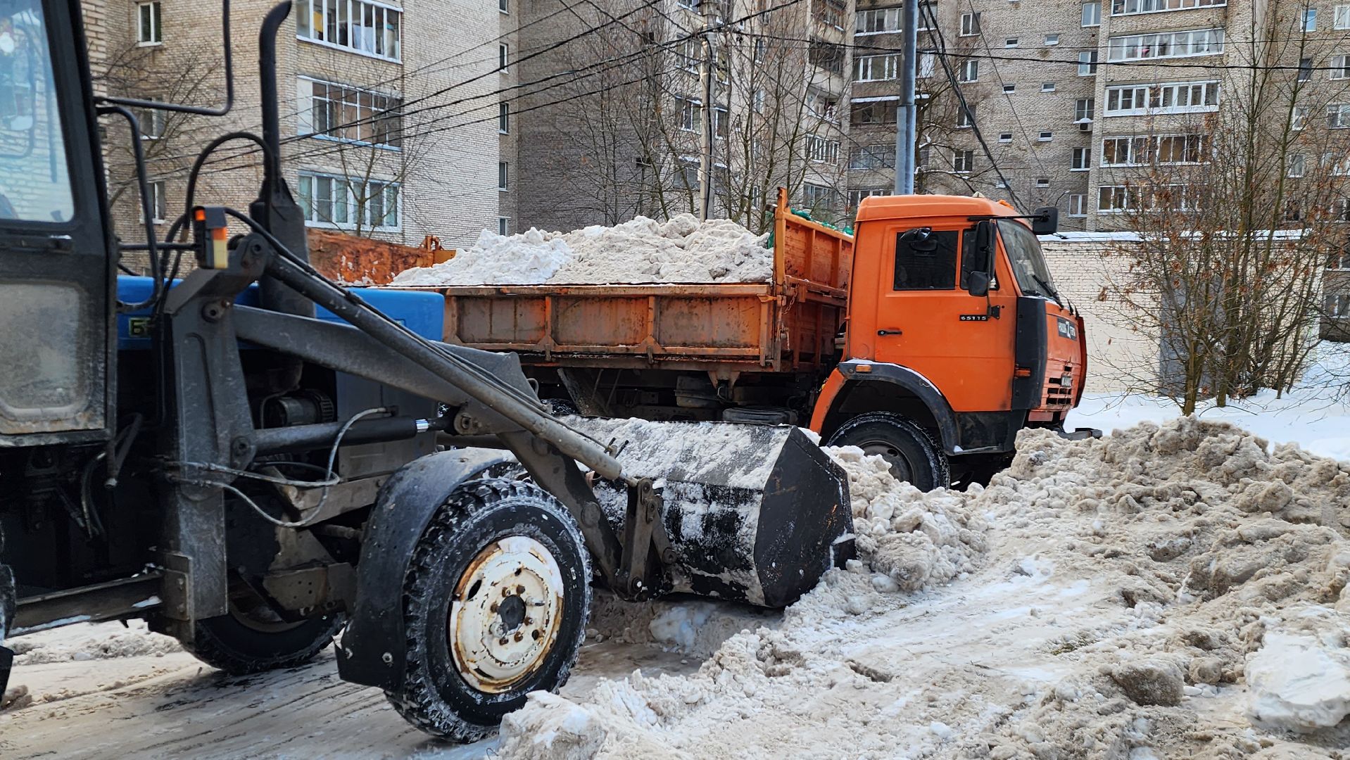 уборка снега и наледи, дворы, истра, вывоз снега, вертикалки,