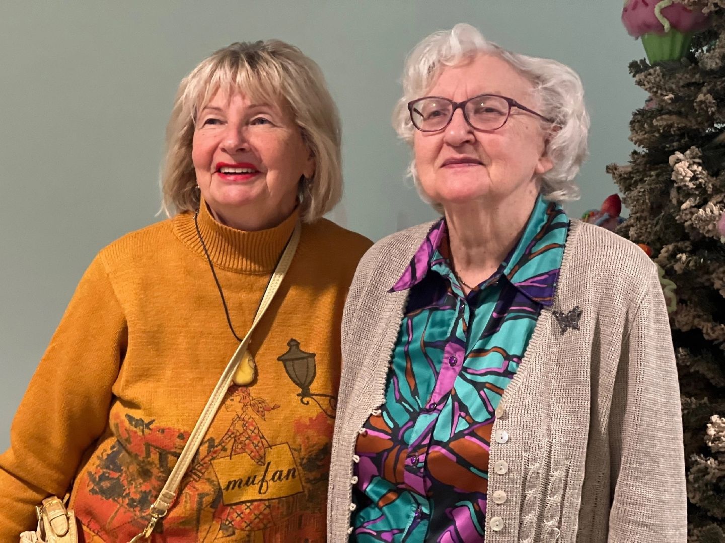 пушкино, художественная выставка, краеведение подмосковья, творческая встреча, юбилей, флористика,картины,художник-педагог,