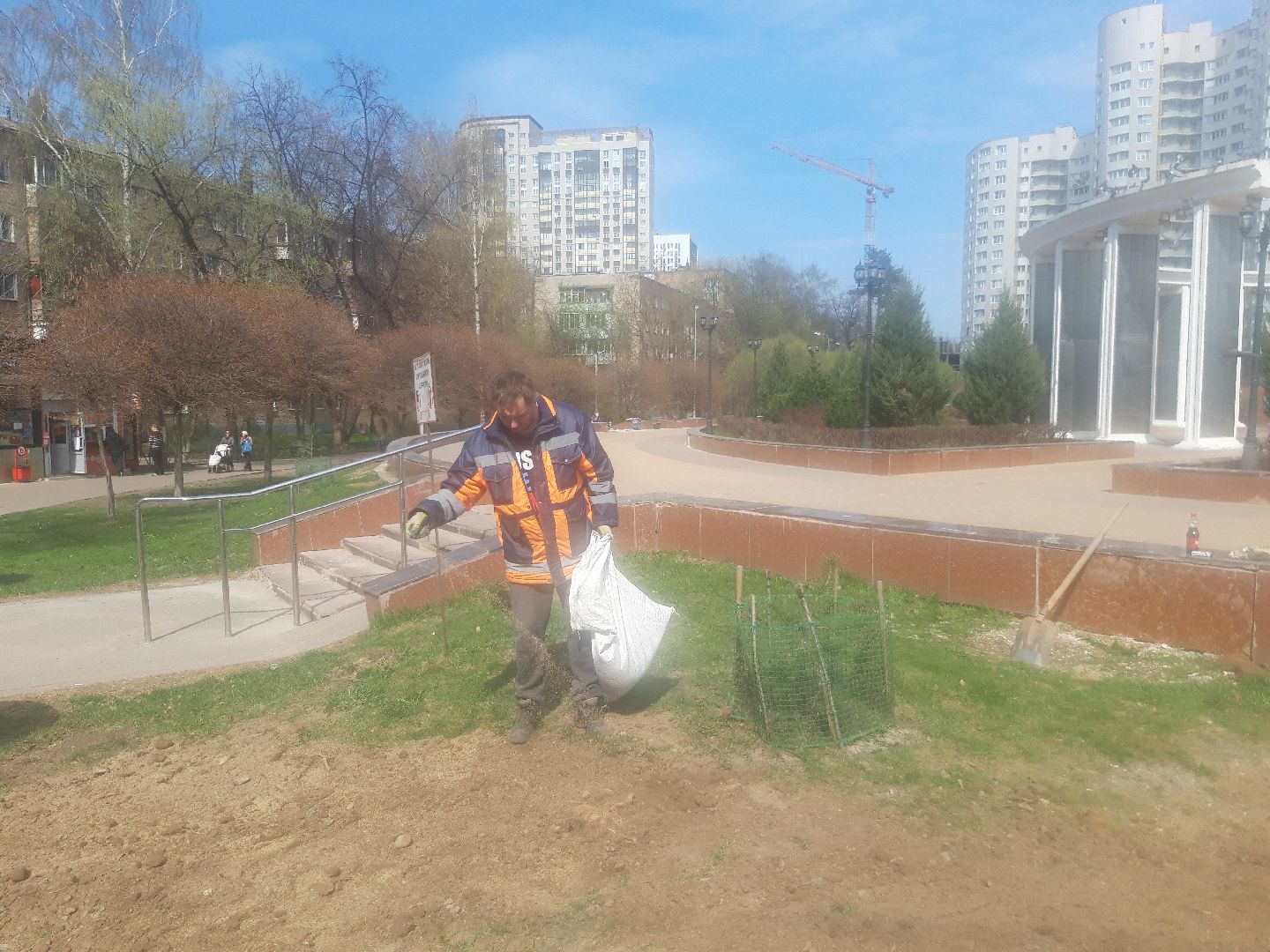 доброе дело, помощь людям,