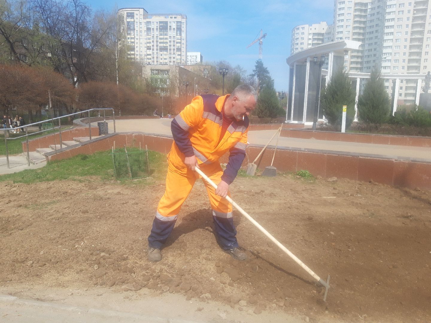 доброе дело, помощь людям,