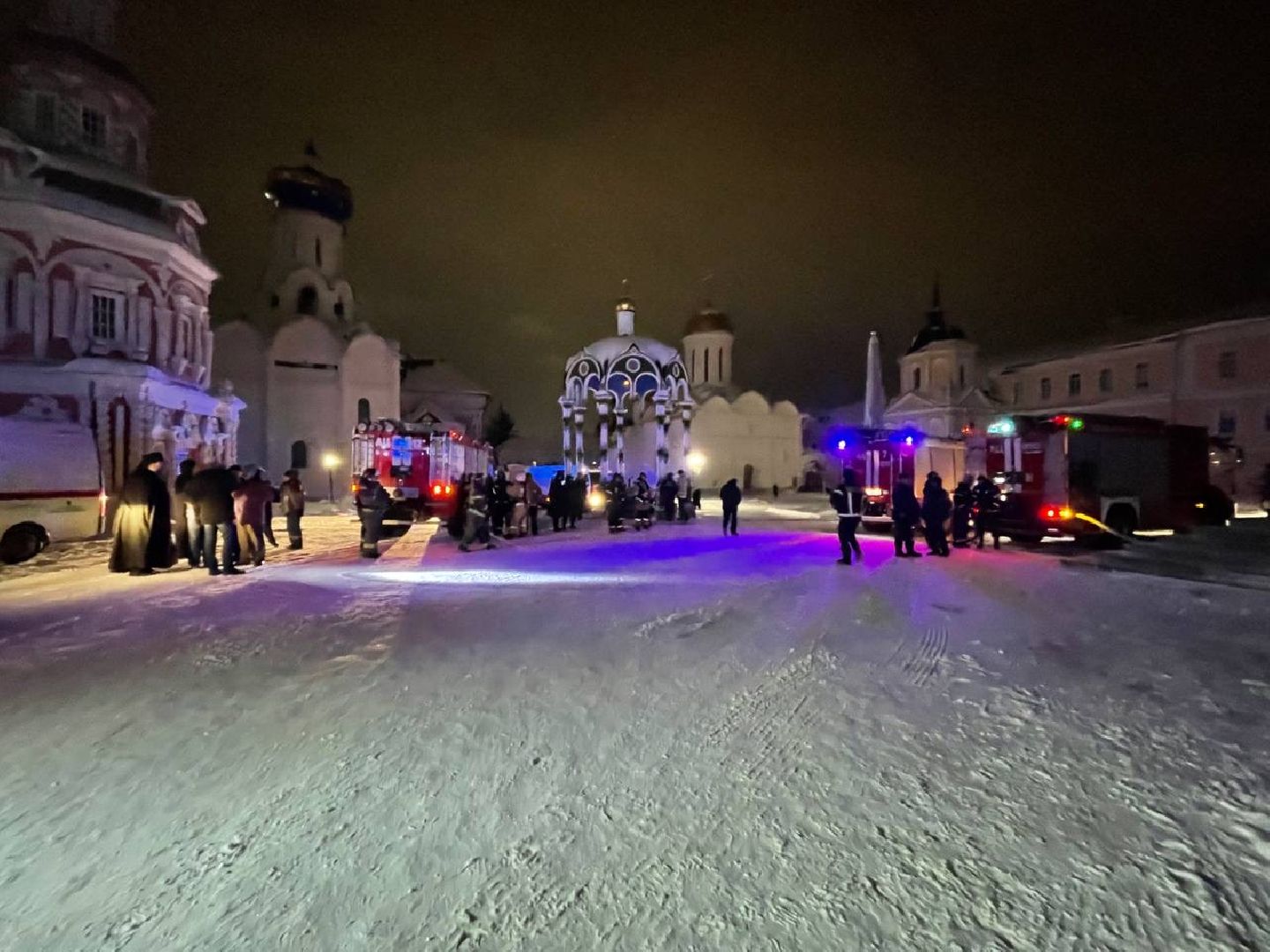 ЧП, Пожар, Троице-Сергиева лавра, Сергиев Посад, МЧС, Сергиево-Посадский городской округ, вертикалки,