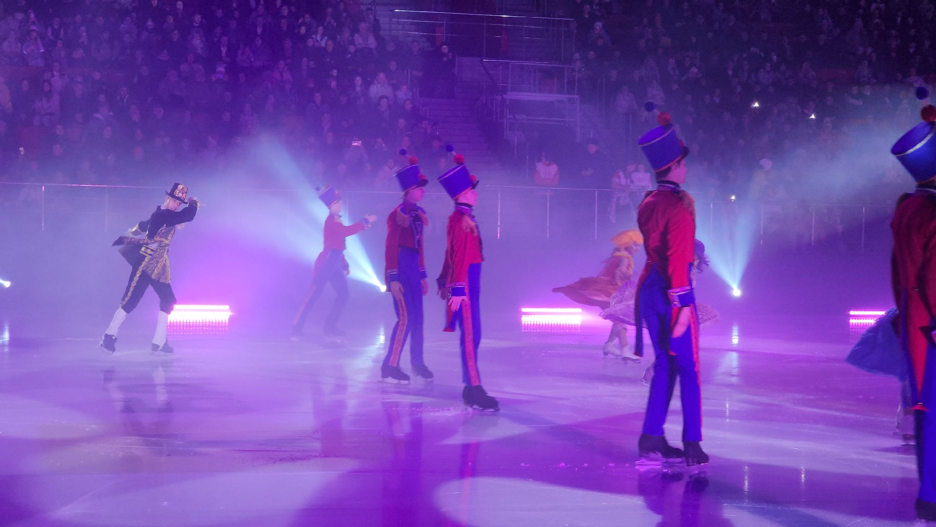 лед, фигурное катание, ледовое шоу, ледовое шоу авербуха, ледовое шоу ильи авербуха, щелкунчик, щелкунчик и мышиный король, арена балашиха, вертикалки,