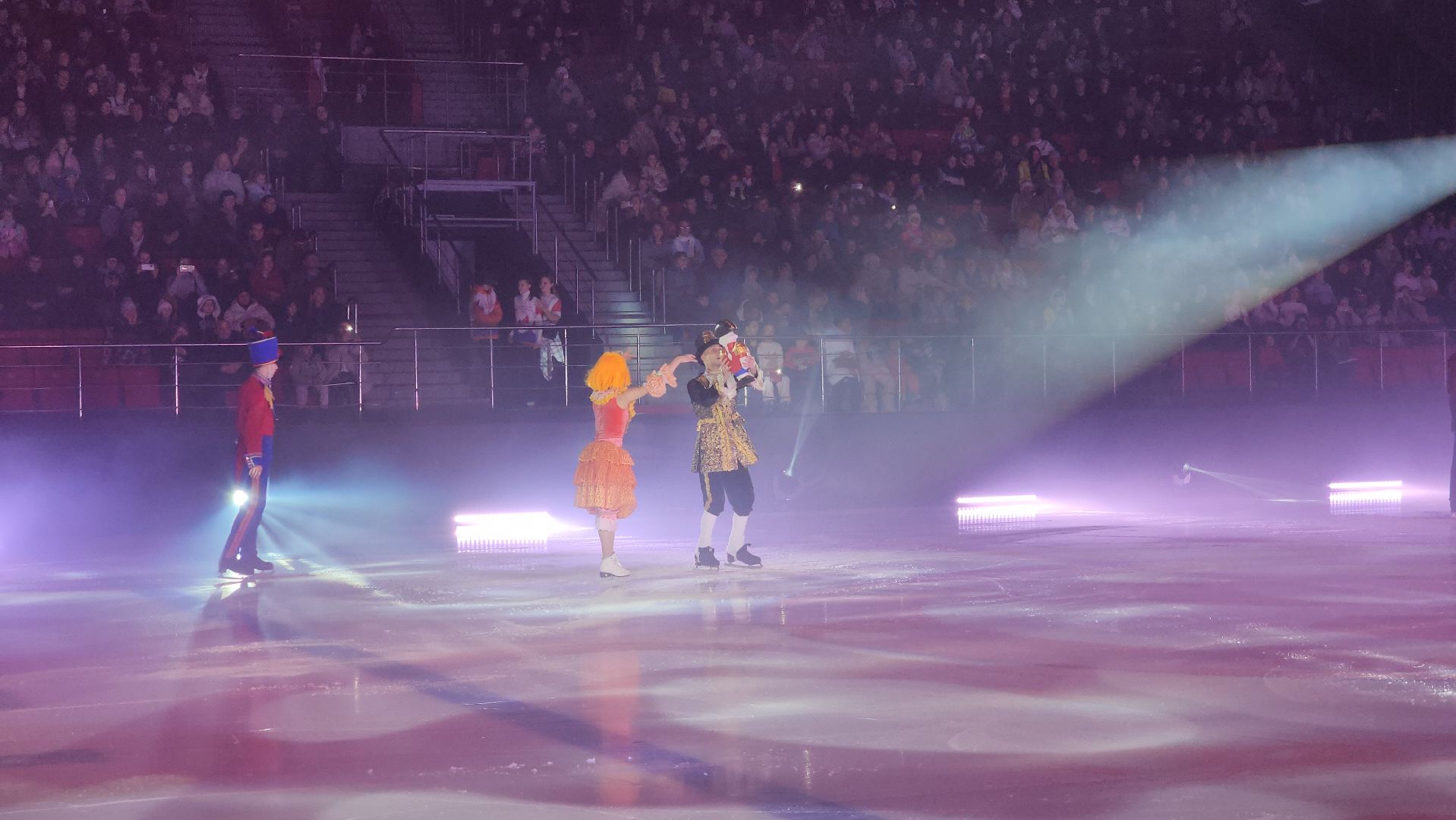 лед, фигурное катание, ледовое шоу, ледовое шоу авербуха, ледовое шоу ильи авербуха, щелкунчик, щелкунчик и мышиный король, арена балашиха, вертикалки,