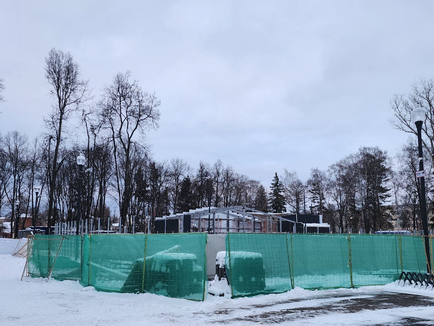 Коломна, каток, каток с искусственным льдом, зима в подмосковье,