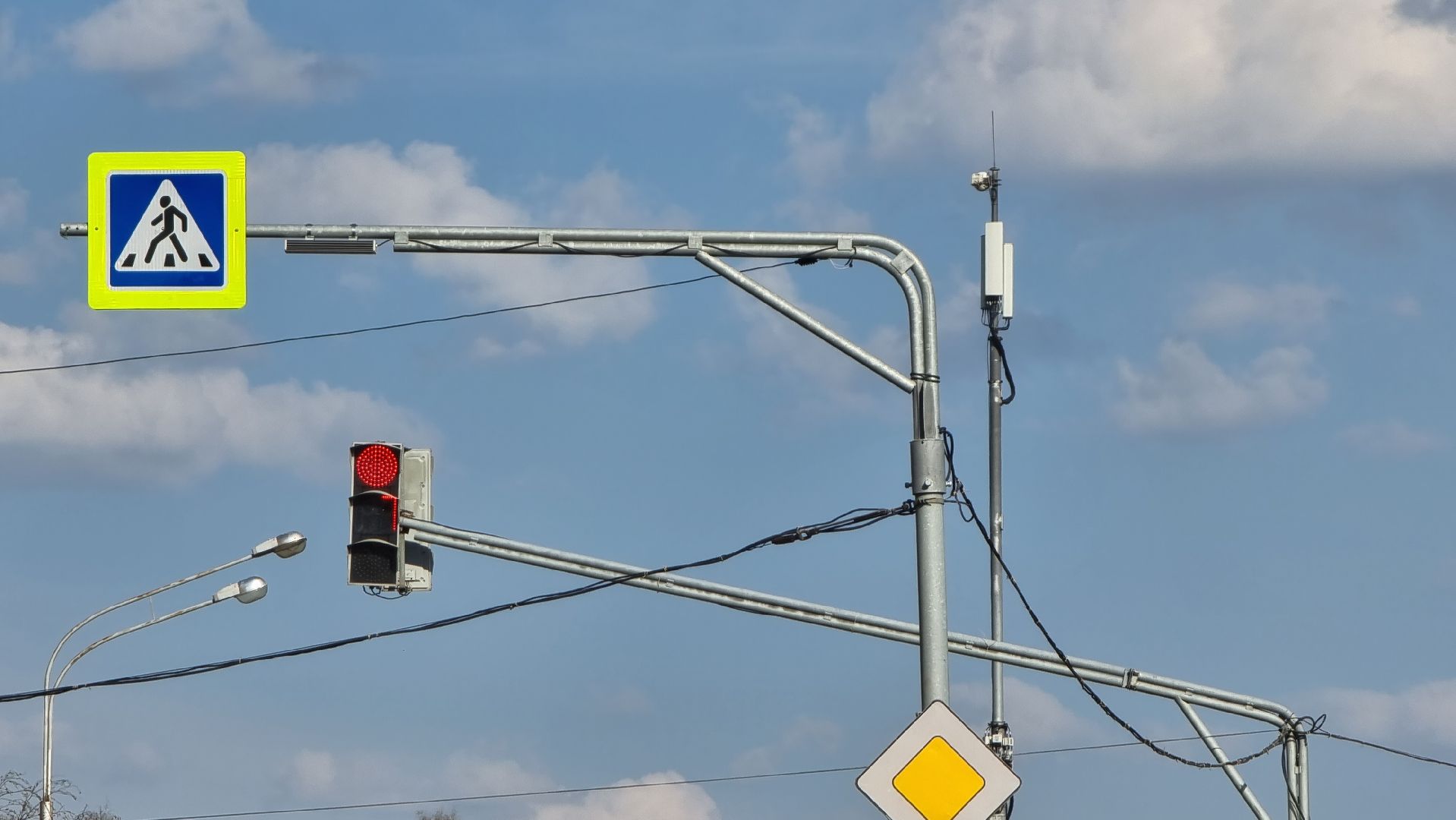 дорожная безопасность, опоры, пешеходный переход, Дзержинский