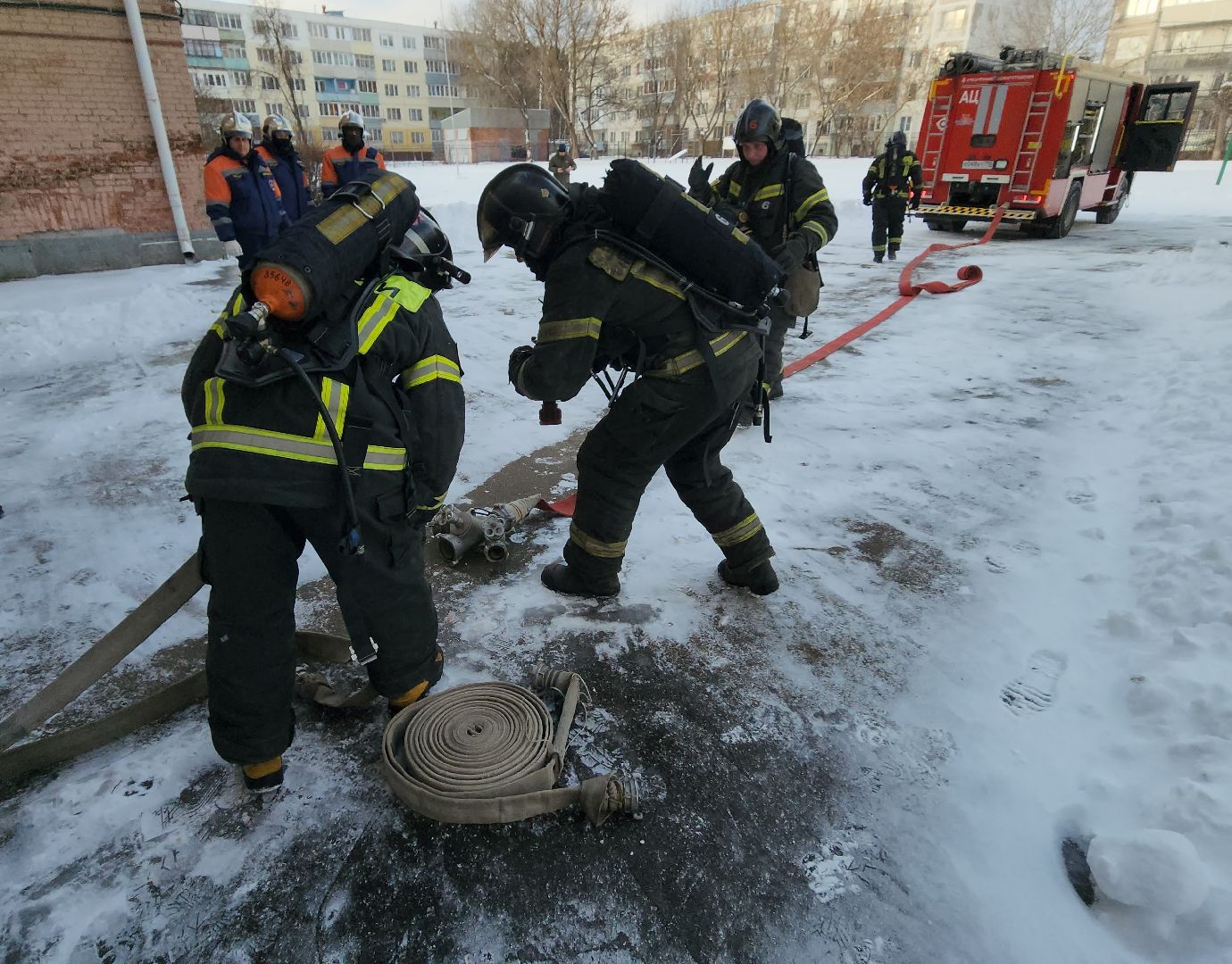 серпухов, школа 5, улица чернышевского, мчс, пожарные, учебная тревога,