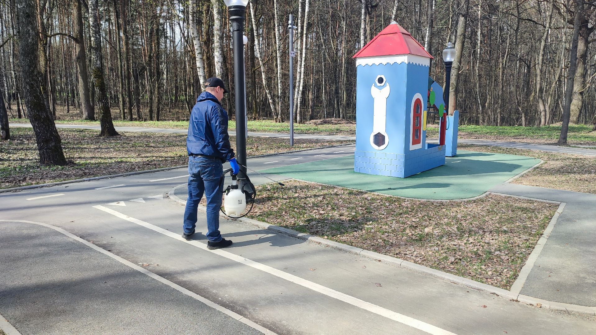 Кашира, парк, клещи, профилактика