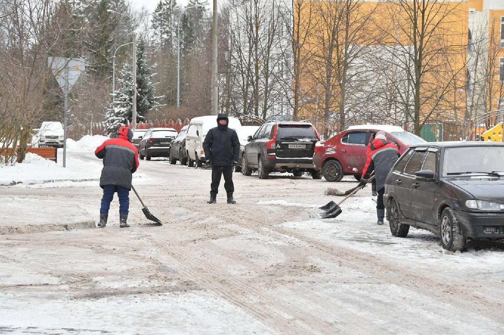 власиха тополек, власиха школьный, содержание территории, уборка дорог и парковок, уборка территории,