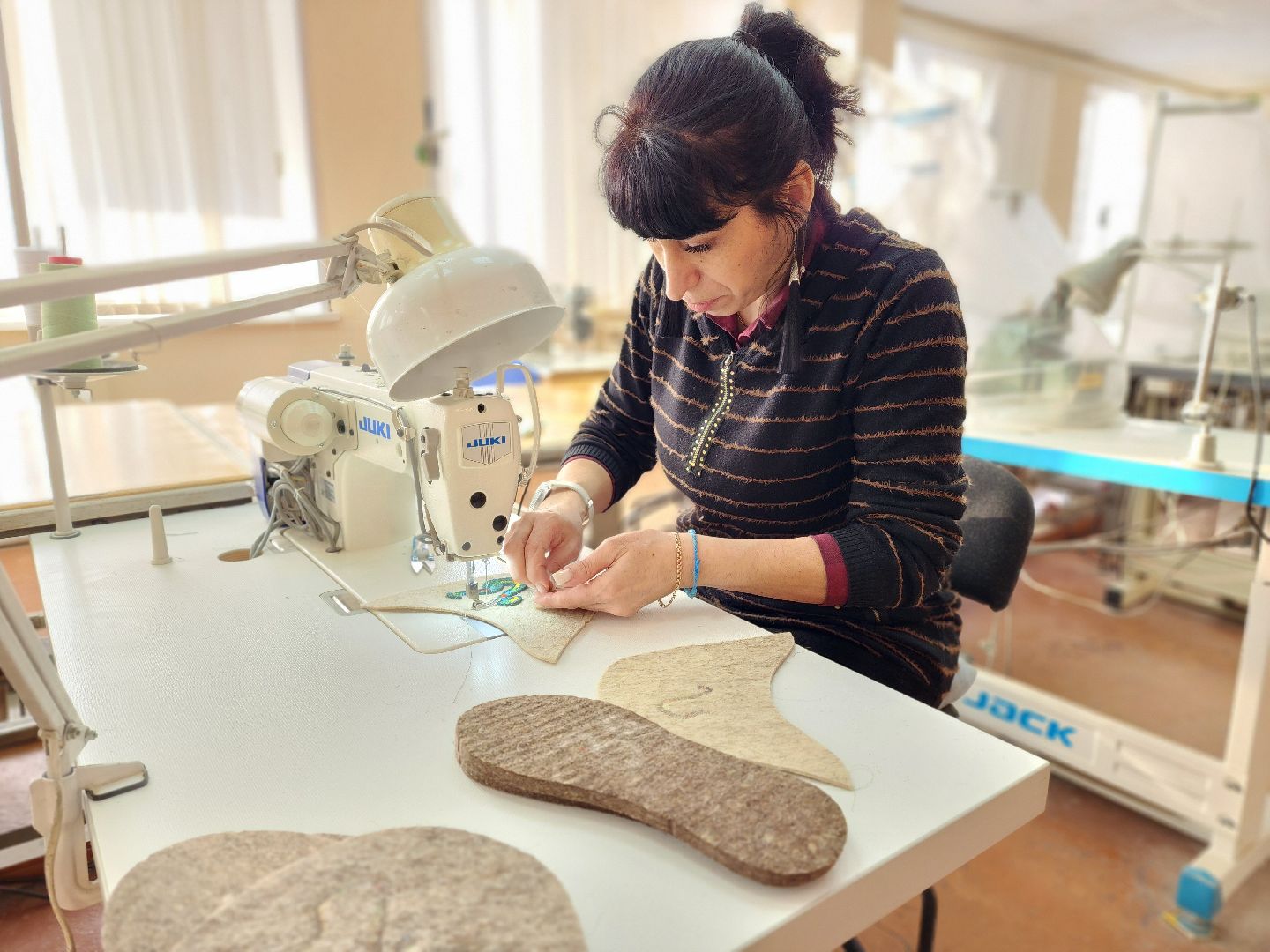 воскресенск, экономика, новый год, тапочки, войлок,