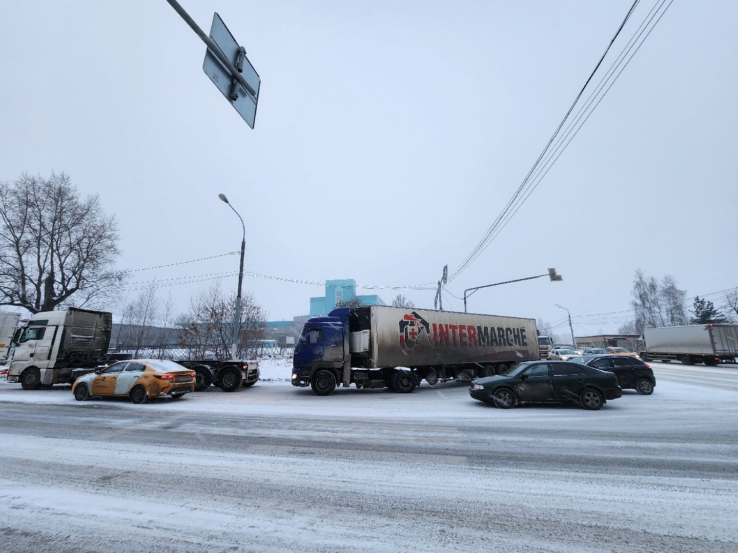 Одинцово, малые вяземы, дороги, автомобильный обход, вертикалка, вертикальное видео,