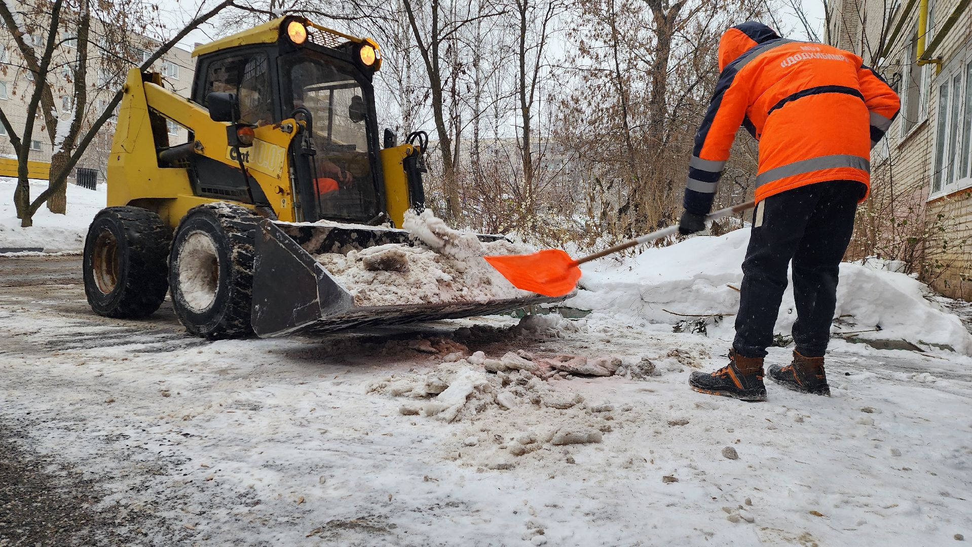 вывоз снега, уборка снега и наледи, истра, вертикалки,