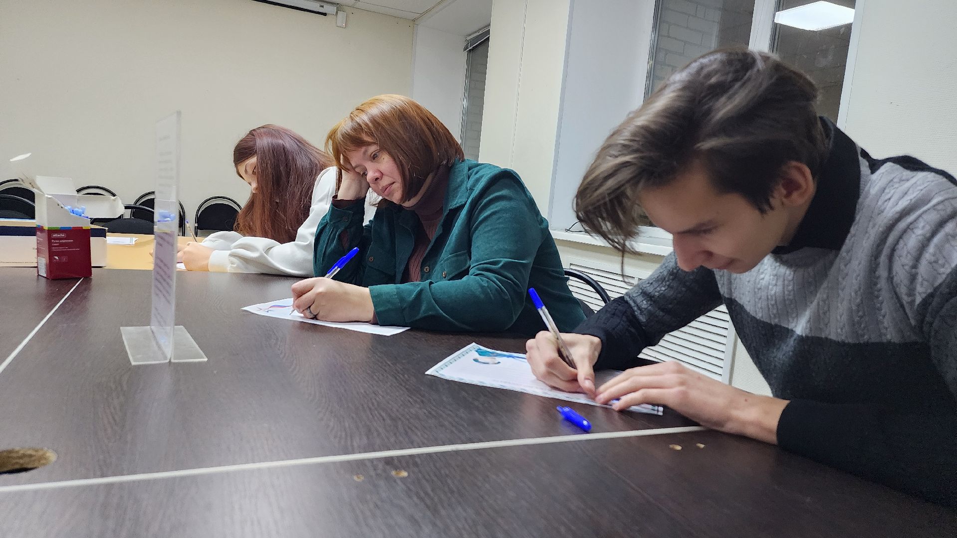 Новый год в каждый дом, волонтерский клуб, молодежный центр Юность, Ногинск, Богородский городской округ, вертикалка