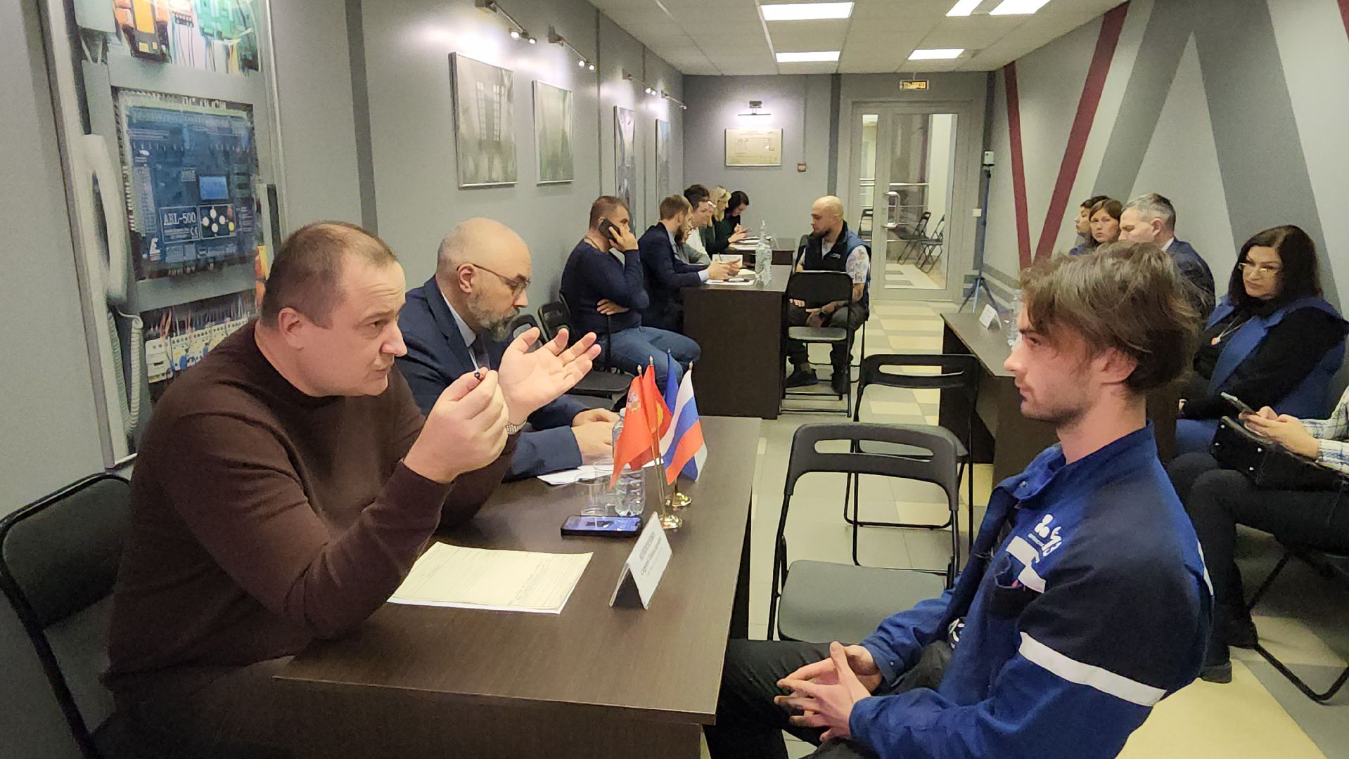 серпухов, выездная администрация, слз, серпуховский лифтостроительный завод, экономика,