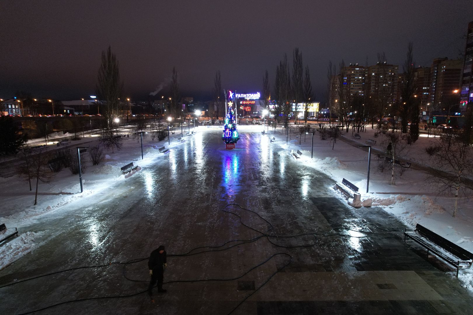 видео с коптера, каток, ёлка,