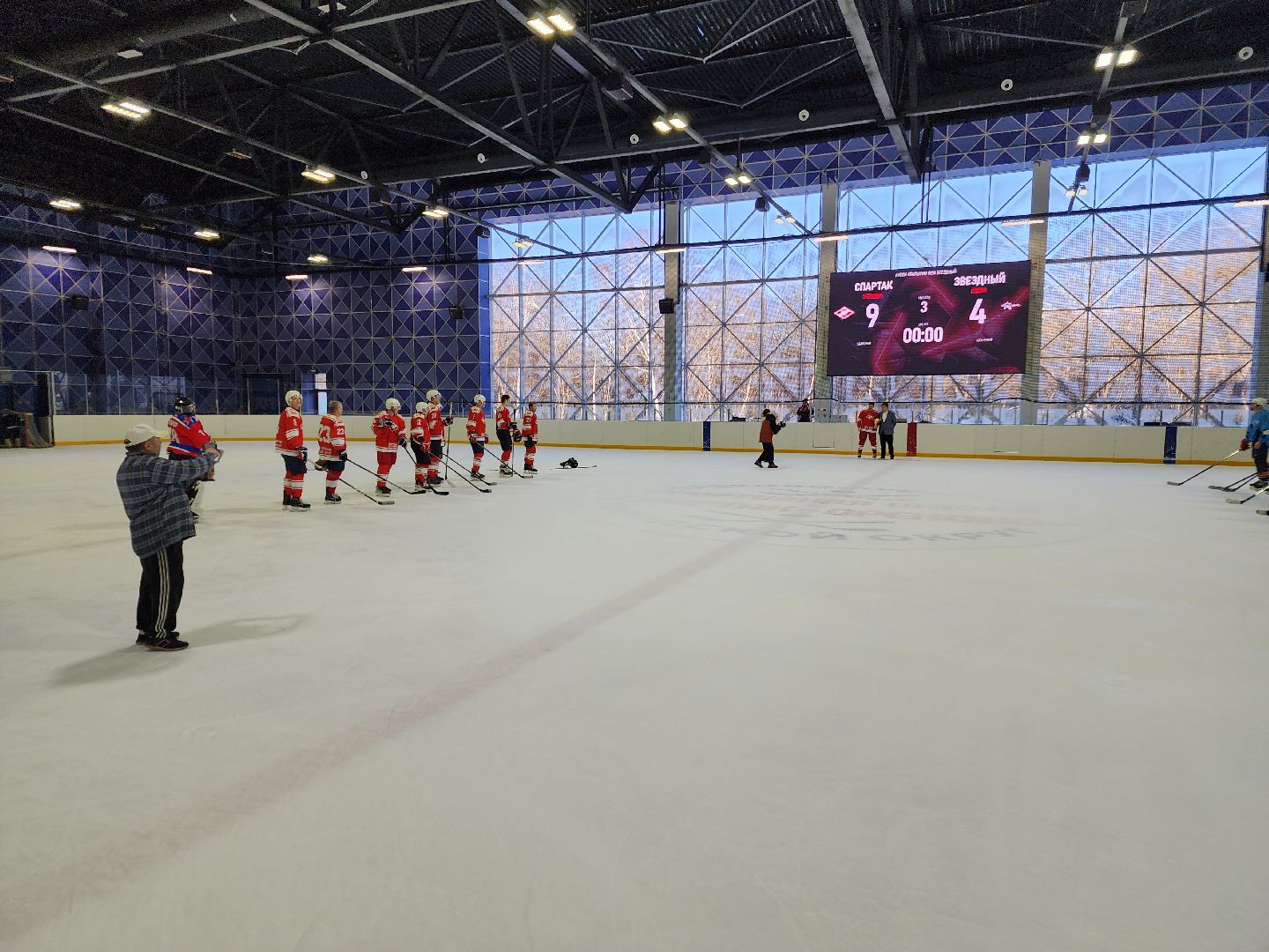 вертикалки, ледовая арена, орехово зуево, хоккей,