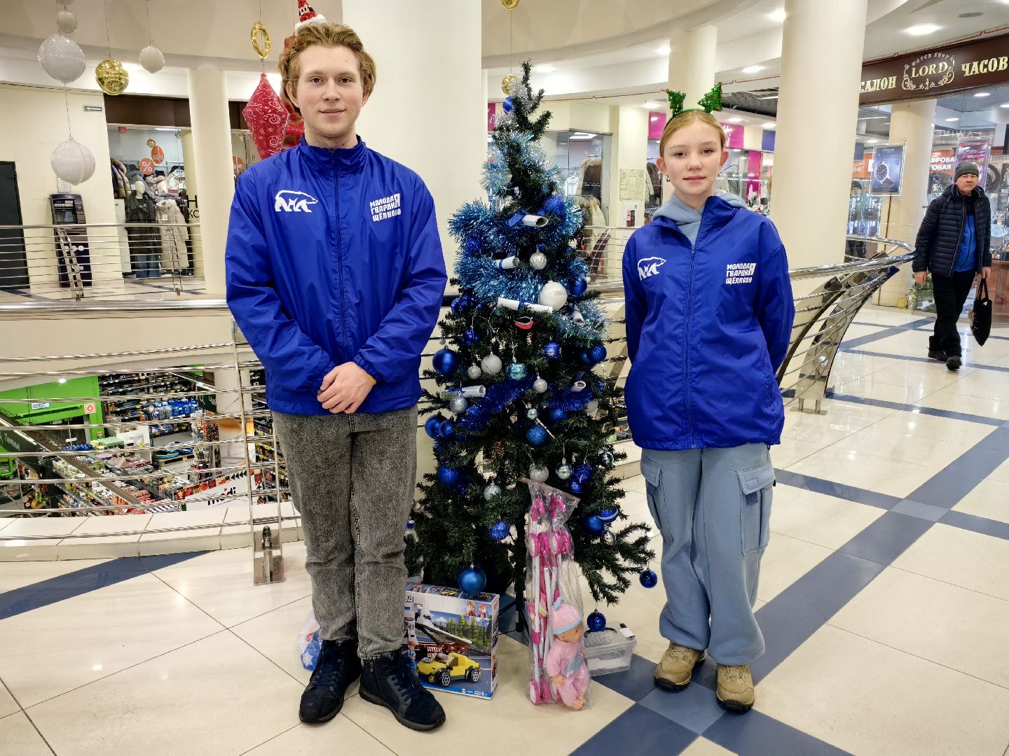 елка желаний, подарки, дед мороз, письмо деду морозу, вертикалка