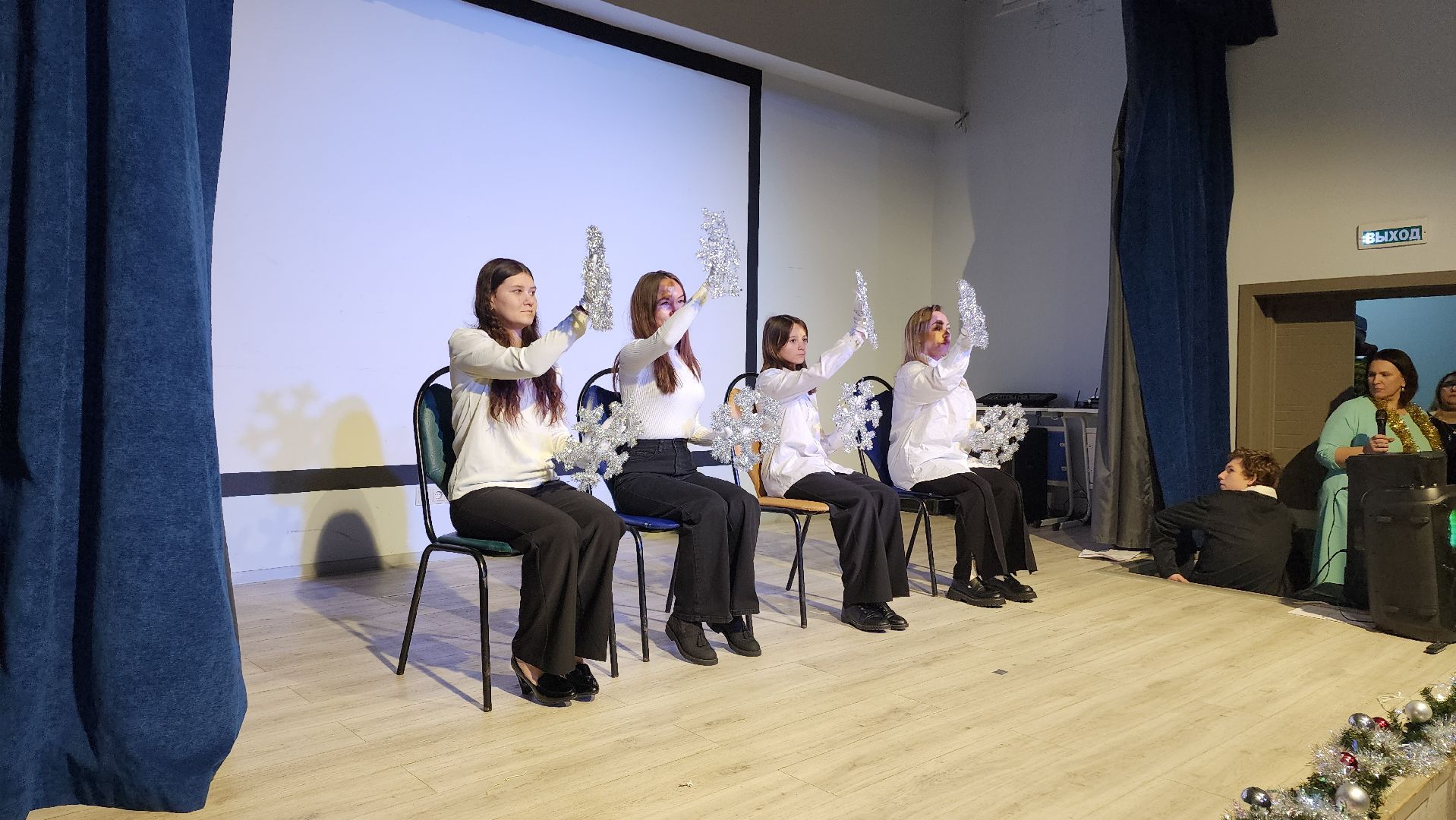 Домодедово, Подмосковье, Спектакль, дети с овз, Дети инвалиды, Дорогою добра, Волонтеры Подмосковья, вертикалки,