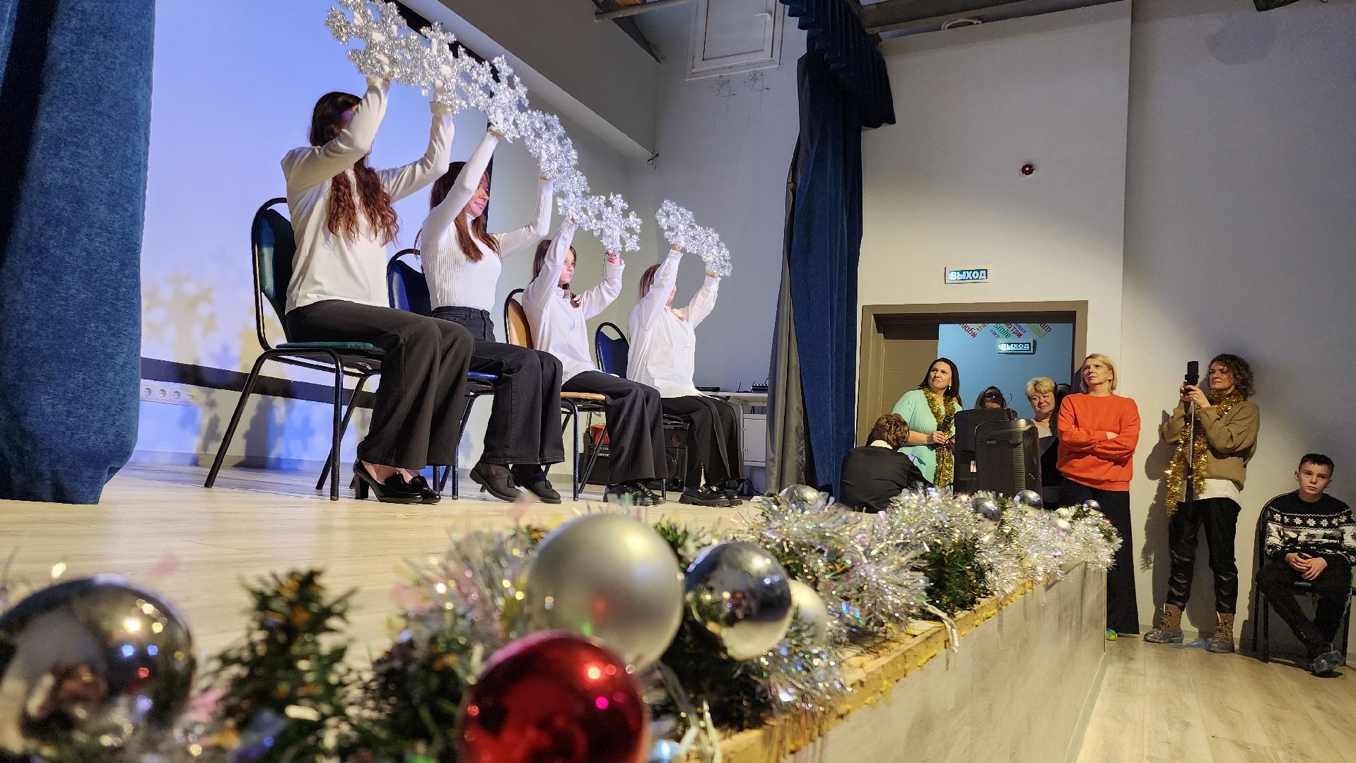 Домодедово, Подмосковье, Спектакль, дети с овз, Дети инвалиды, Дорогою добра, Волонтеры Подмосковья, вертикалки,