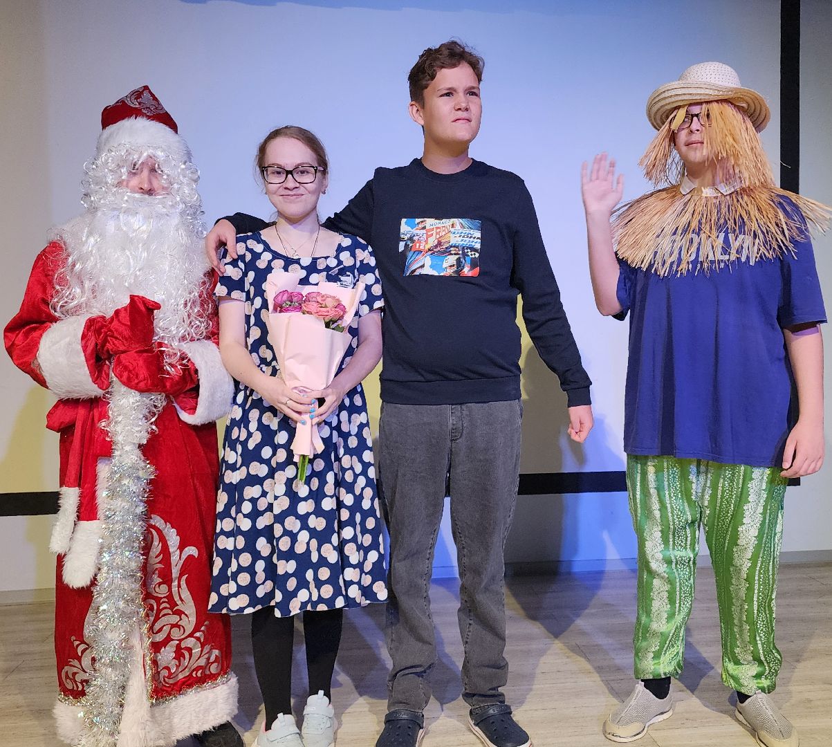 Домодедово, Подмосковье, Спектакль, дети с овз, Дети инвалиды, Дорогою добра, Волонтеры Подмосковья, вертикалки,