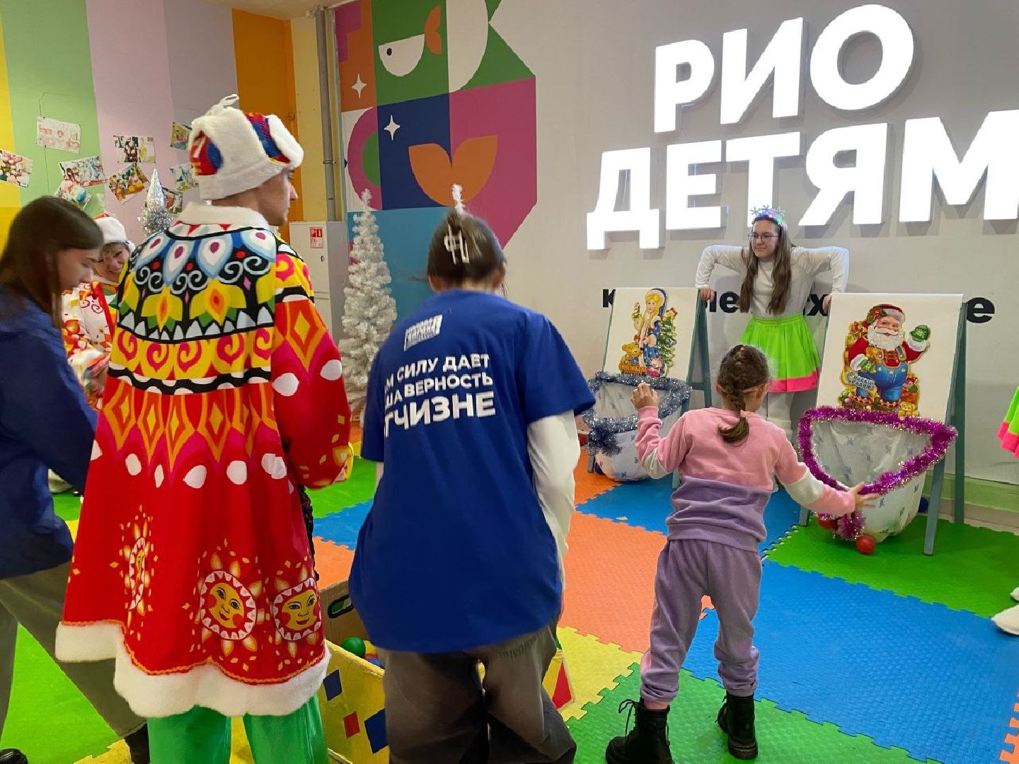 Коломна, мастерская деда мороза, новогодние мастер-классы, молодая гвардия, вертикалки,