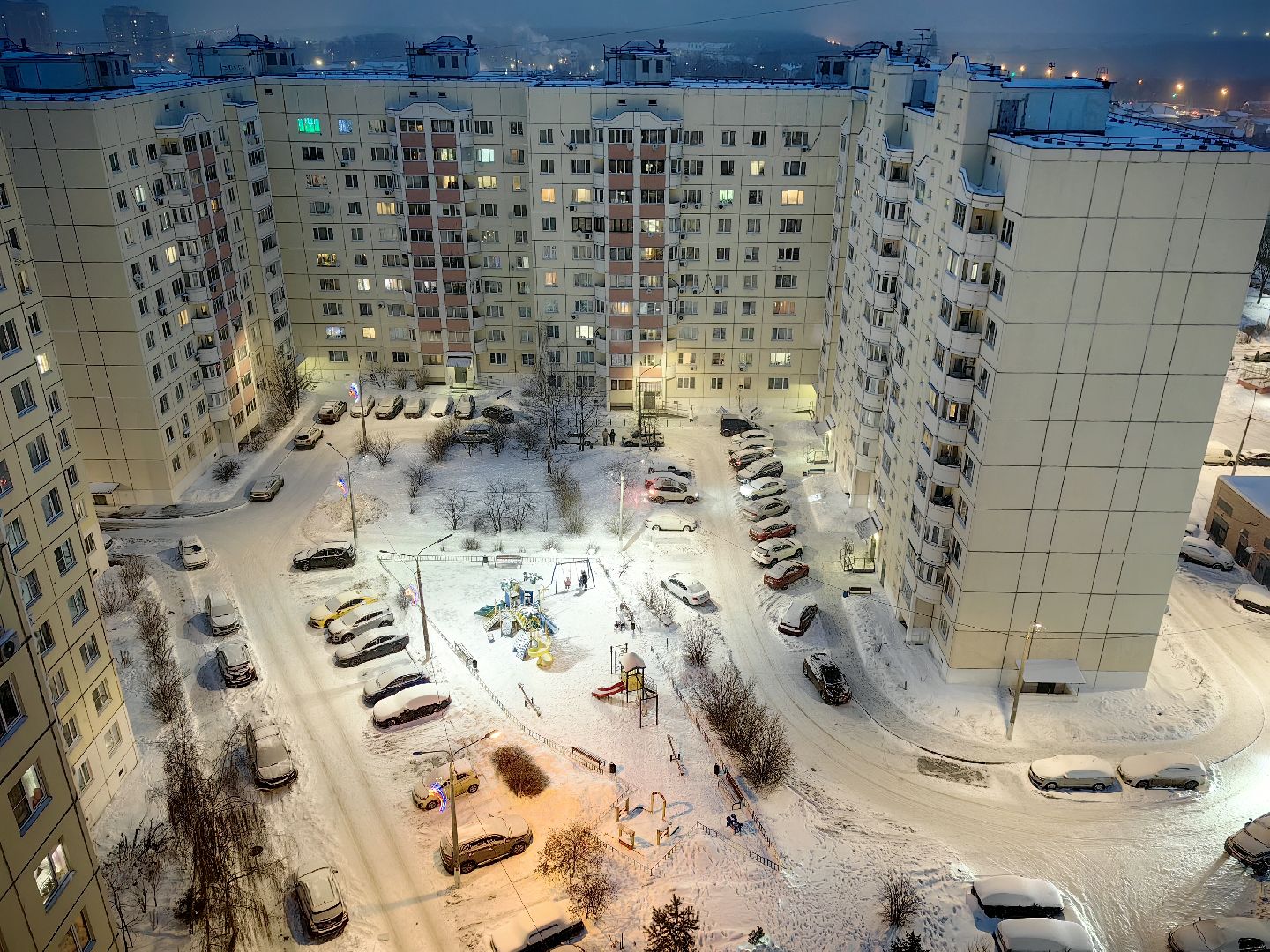 выездная администрация, Управляющая компания, межпанельные швы, открытые двери, балконы, вертикалки