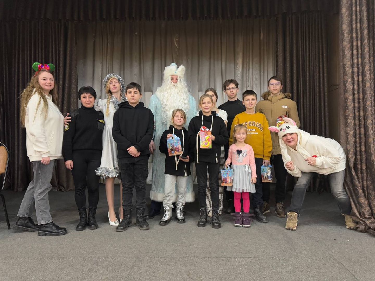 можайск, можайский городской округ, подмосковье, спецоперация, сво, курская область, благотворительность, благотворительная акция, новый год, подарки для детей, вертикалки,