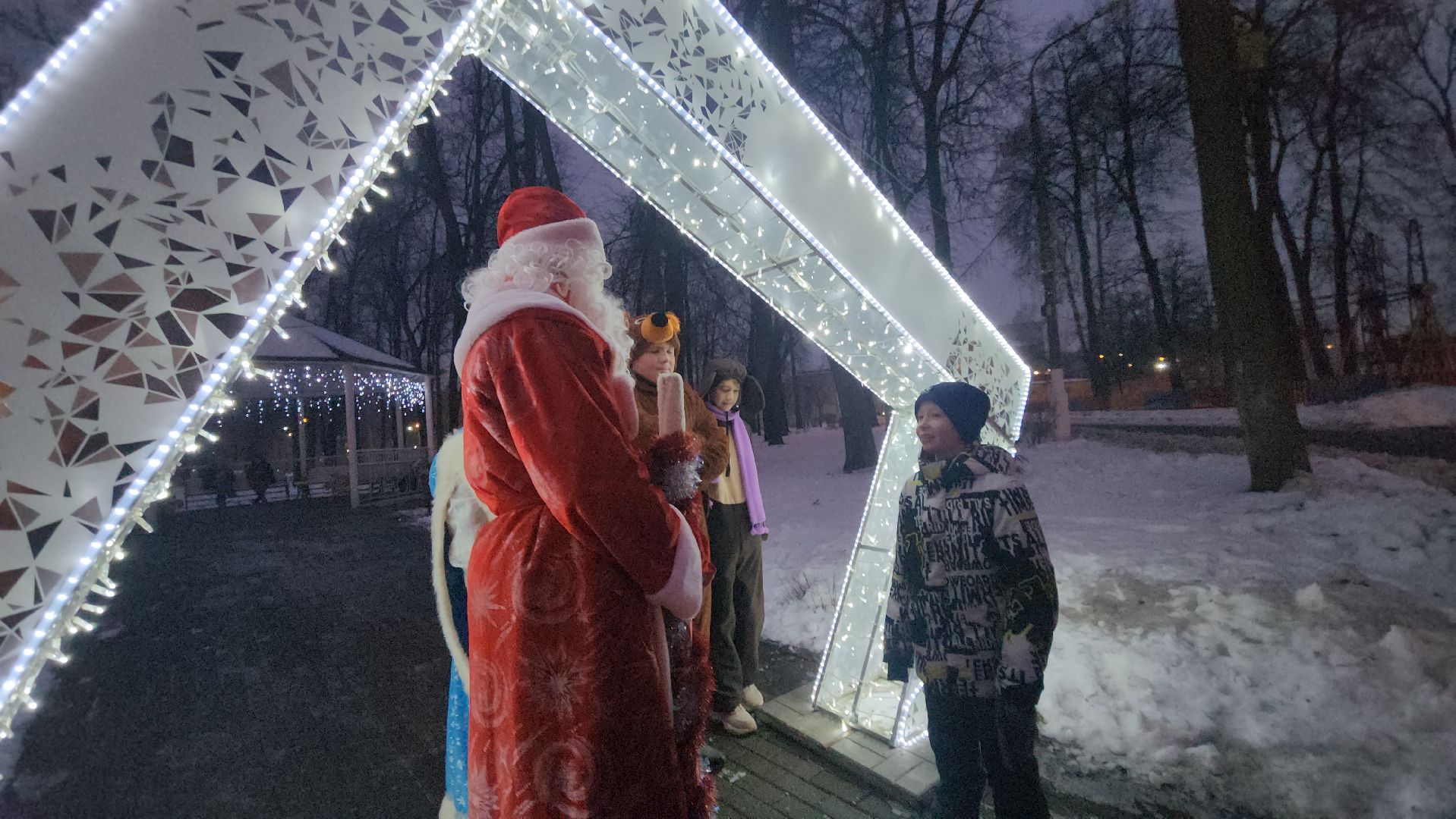 Павловский Посад, Городской округ Павловский Посад, Люди, Жители, Новый год, Дед Мороз, вертикалки,
