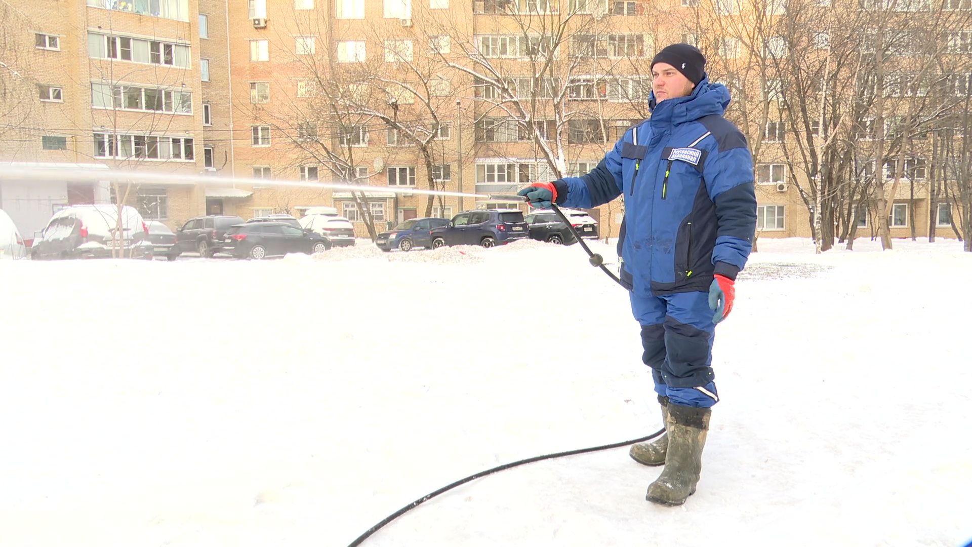 Реутов, вертикалки, каток, горка, новогодняя ель, заливка льда,