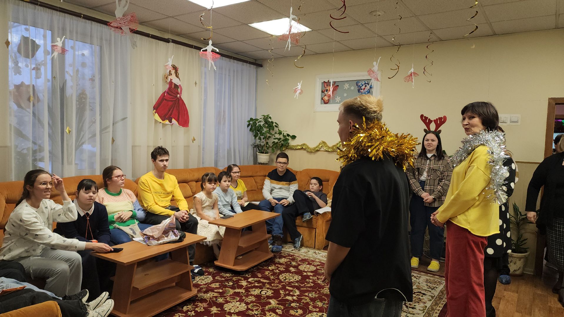 дети, реабилитационный центр, реабилитация, новый год, подарки, подарки на новый год,