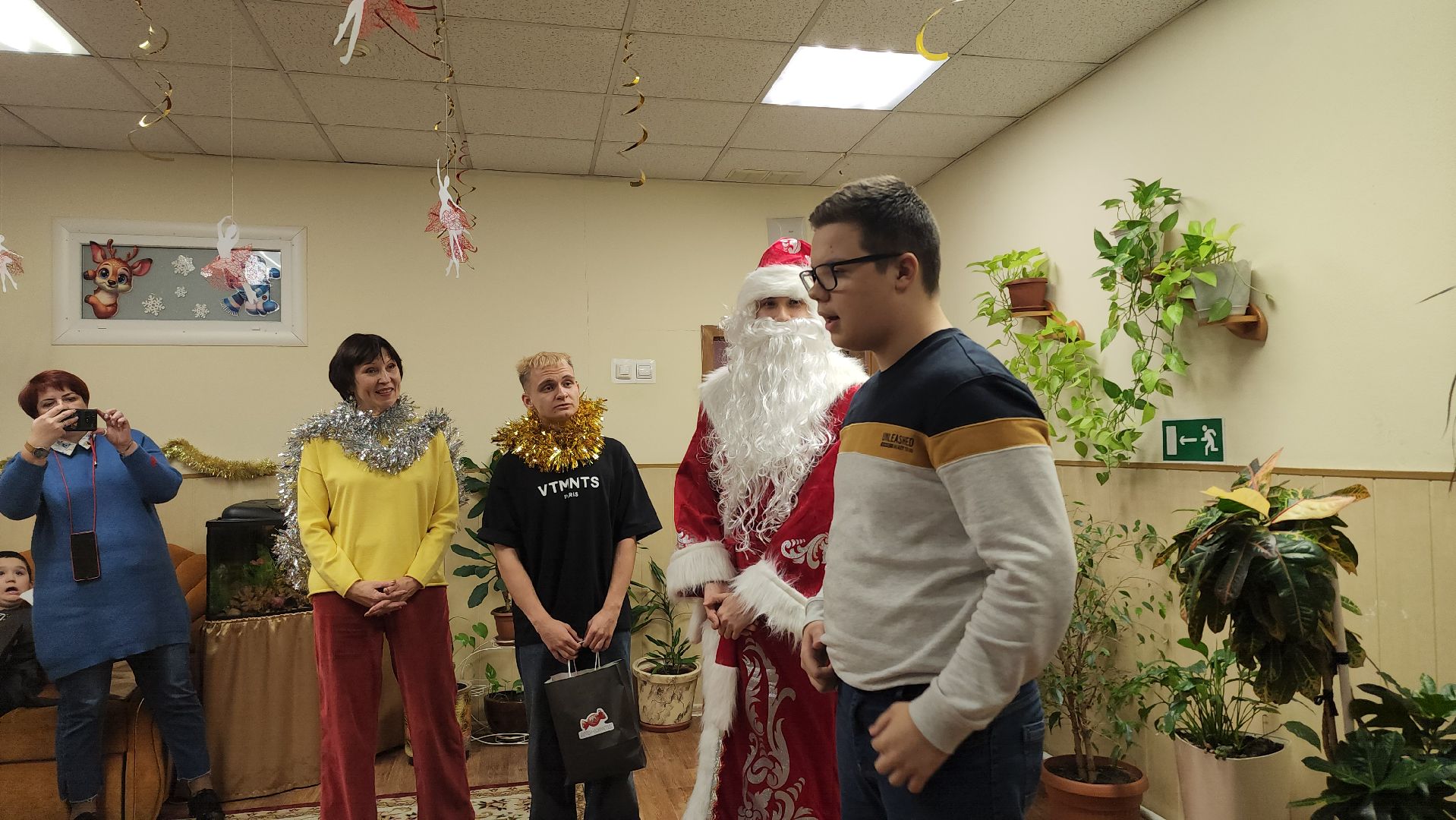 дети, реабилитационный центр, реабилитация, новый год, подарки, подарки на новый год,