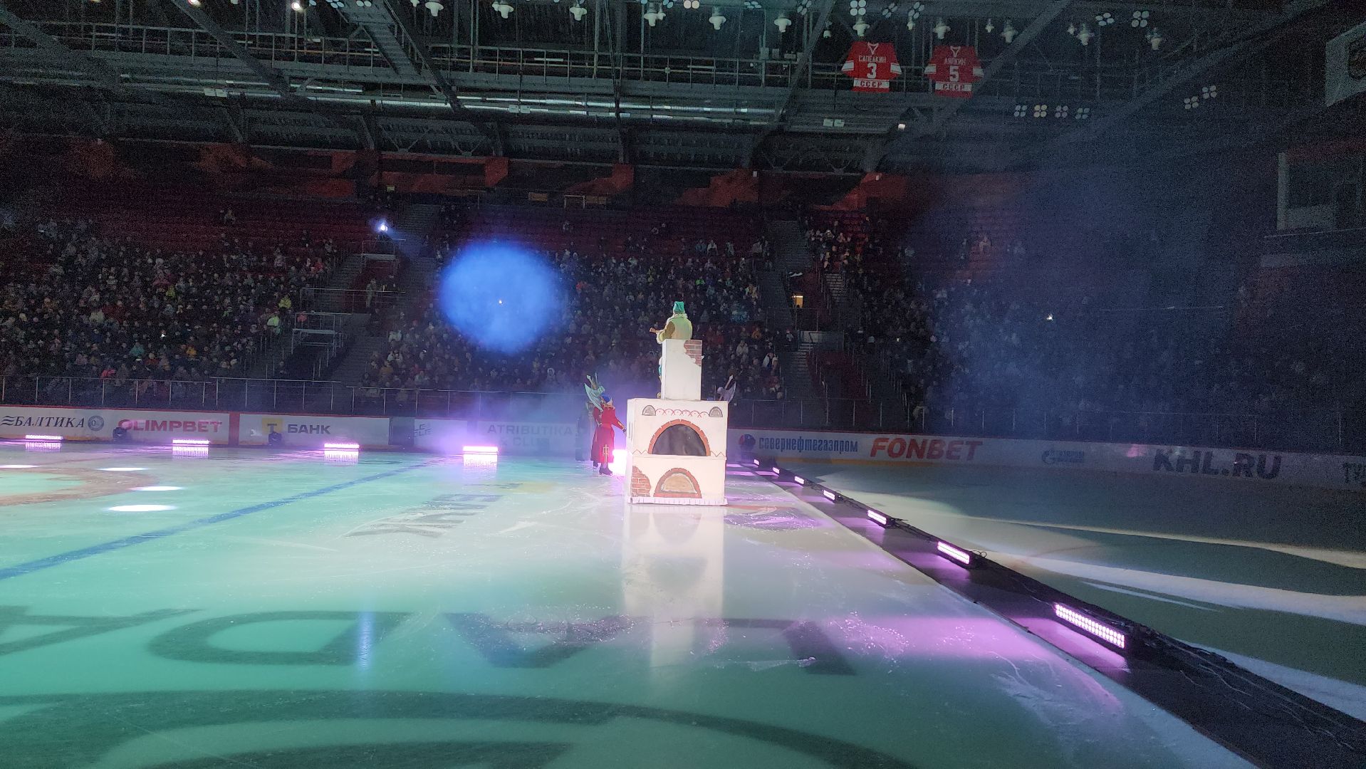 ёлка, новый год, новогоднее настроение, новогодняя елка, елка главы, лед, ледовое шоу,