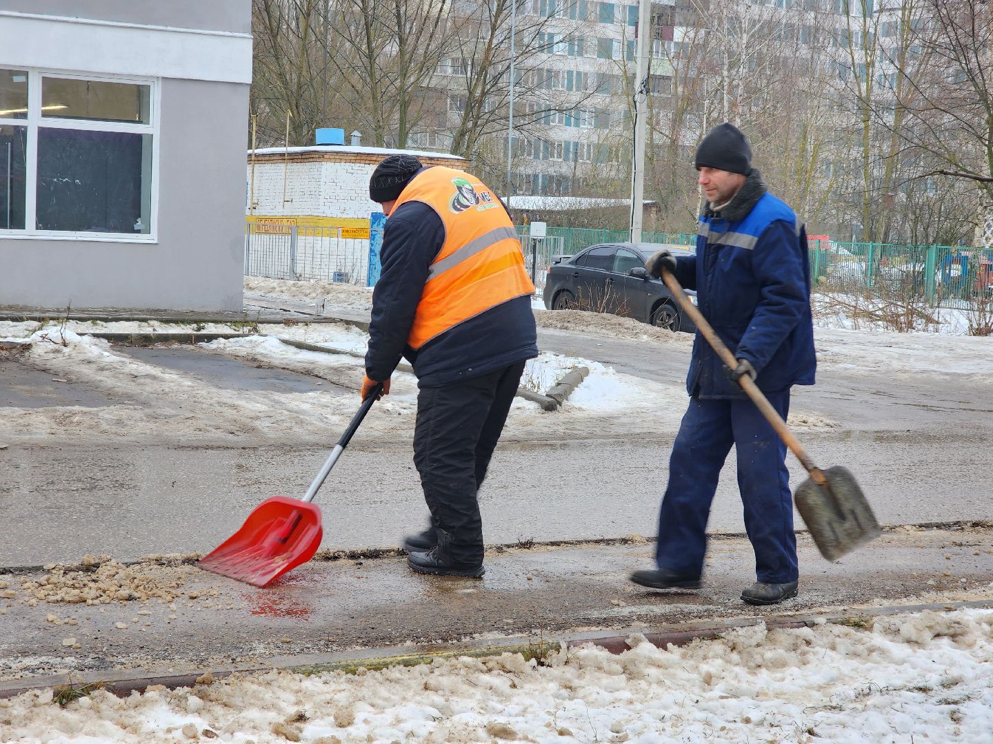 ногинск, коммунальная служба, мбу благосфера, жкх, очистка тротуаров, гололед, вертикалки