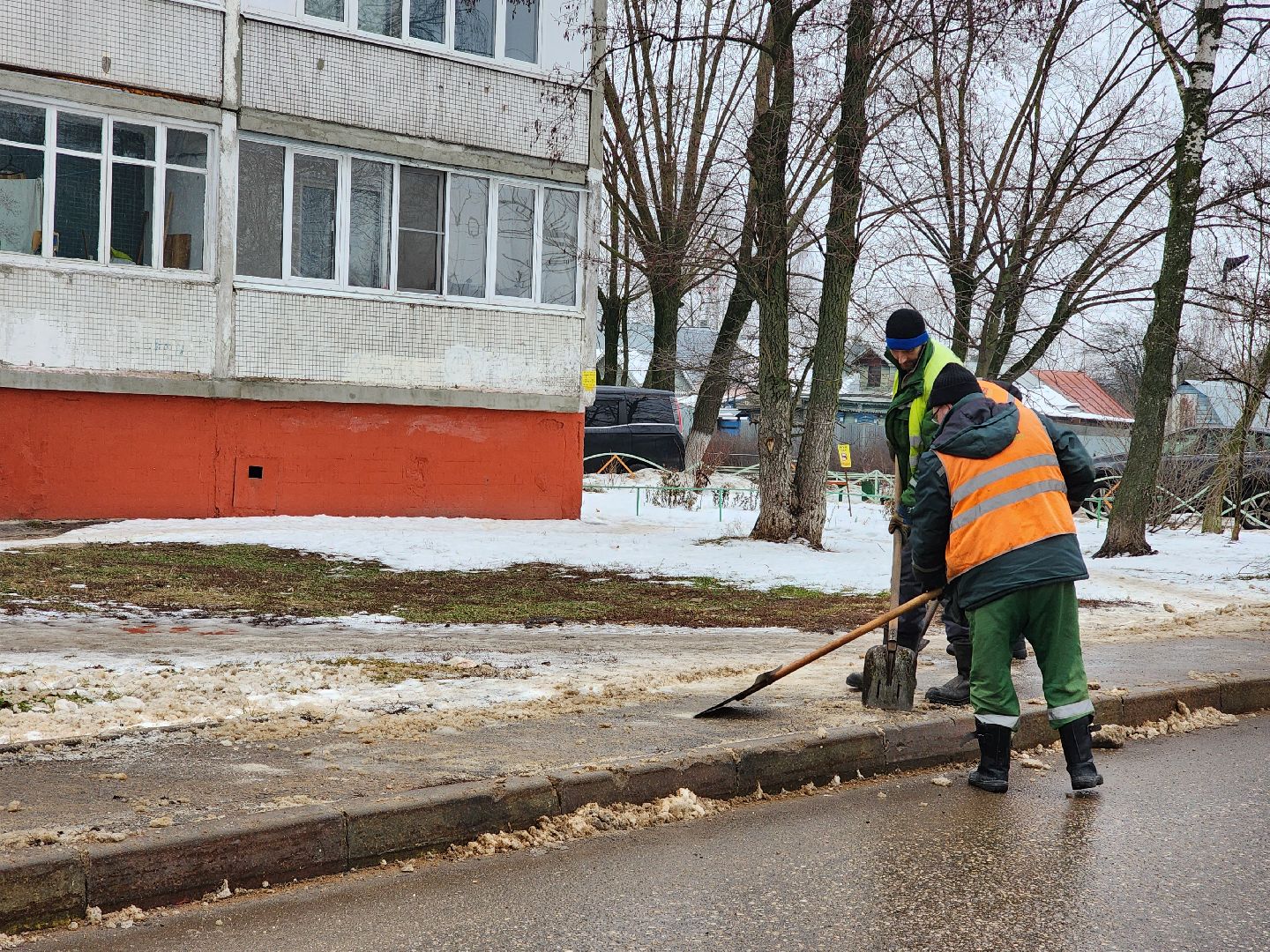 ногинск, коммунальная служба, мбу благосфера, жкх, очистка тротуаров, гололед, вертикалки