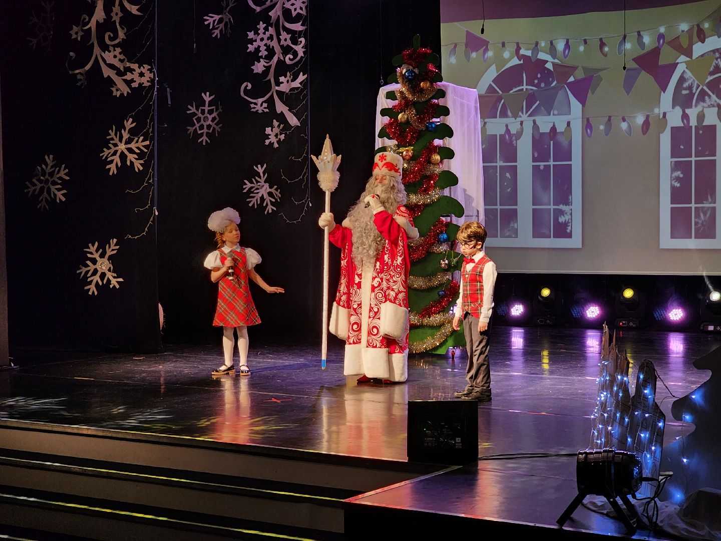 Спектакль, Новый год, Руза, зима в подмосковье, зима в рузе, культура, Праздник, вертикалки,