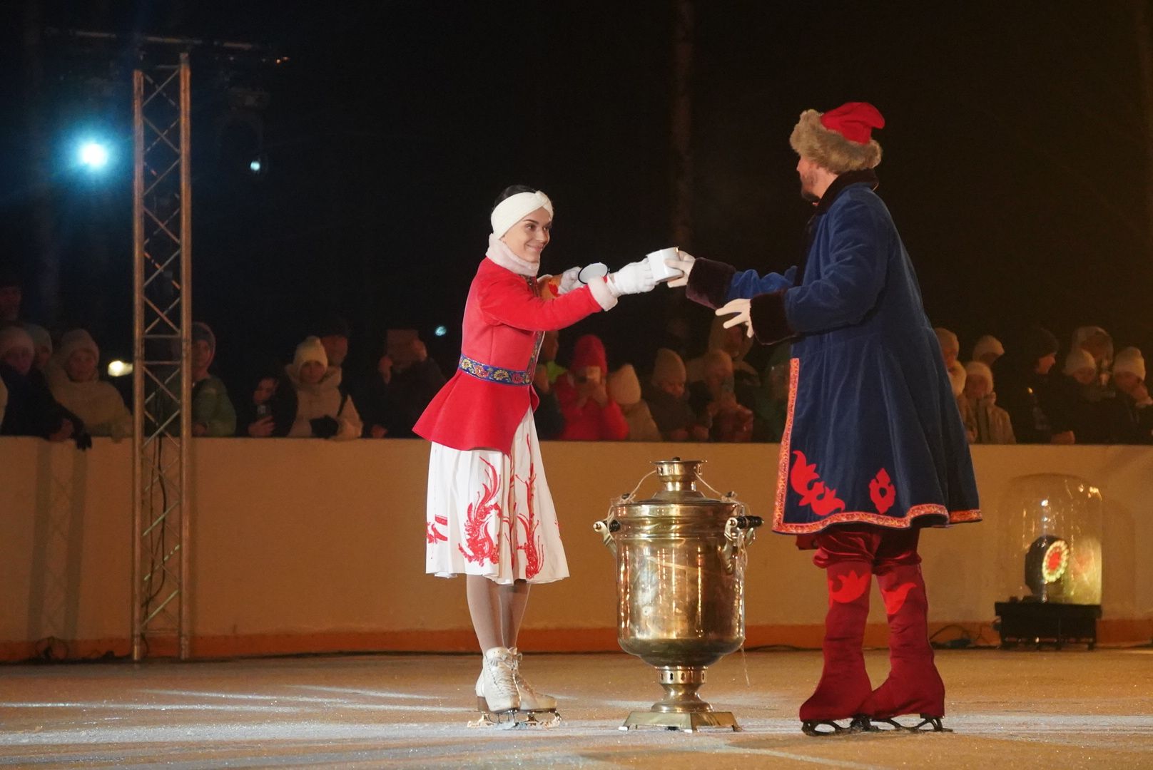 Павловский Посад, Электрогорск, Ледовое шоу, Дети, Люди, Зрители, Спорт,