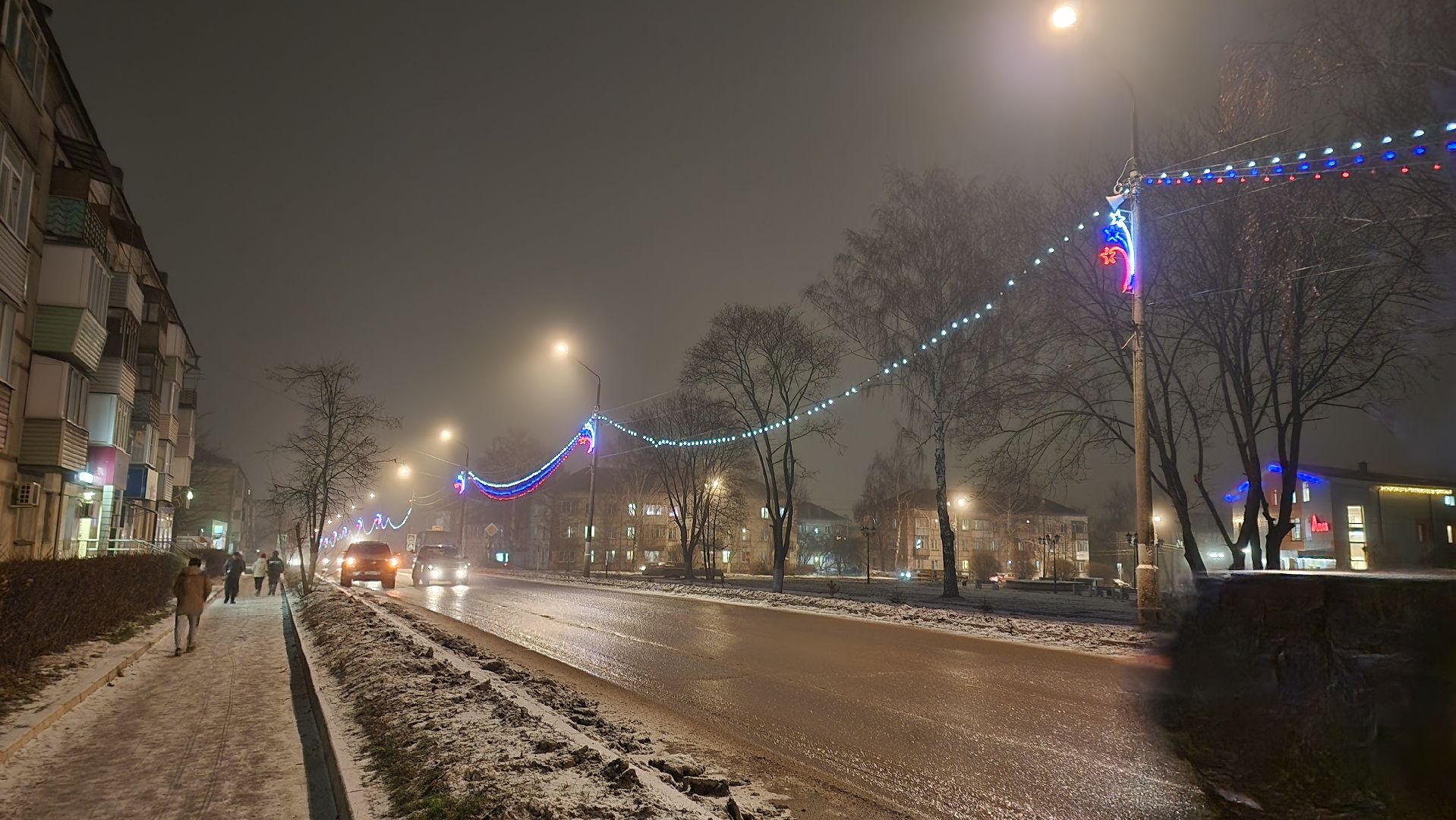 кашира, новый год, новогодние украшения, гирлянды, елка, вертикалки,