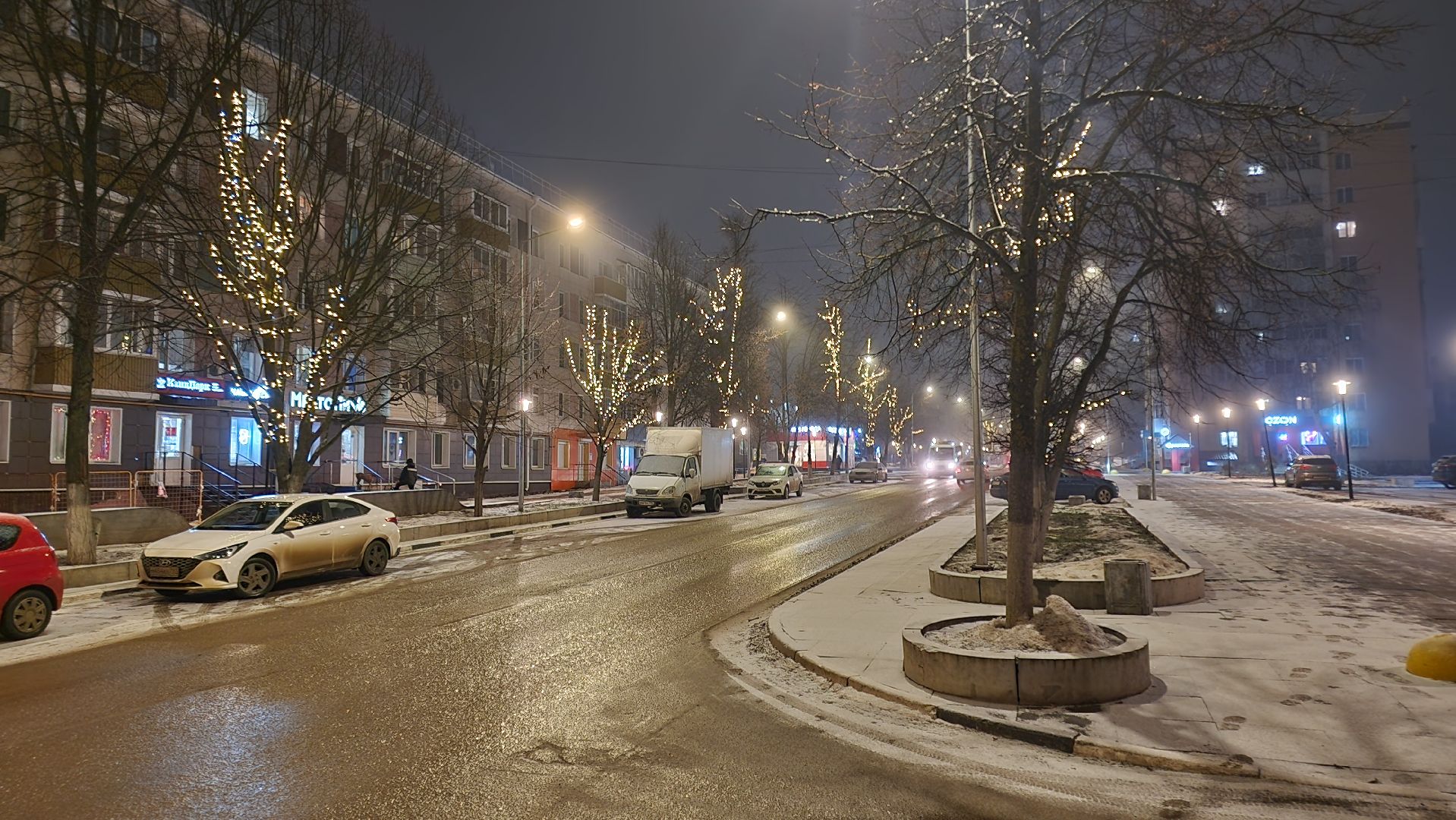 кашира, новый год, новогодние украшения, гирлянды, елка, вертикалки,