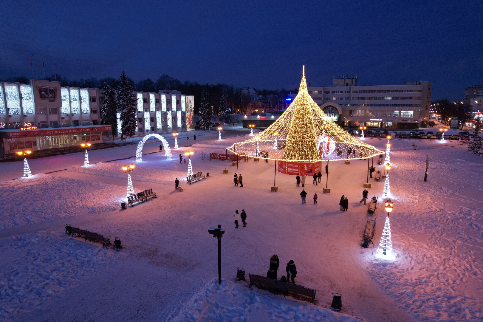 видео с коптера, ёлка, иллюминация, сергиев посад,