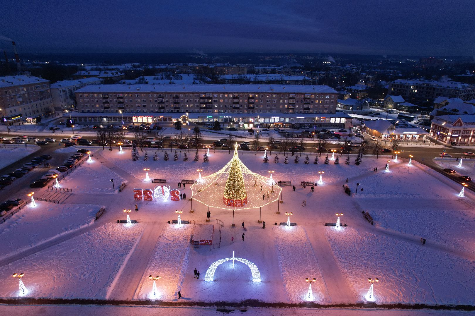 видео с коптера, ёлка, иллюминация, сергиев посад,