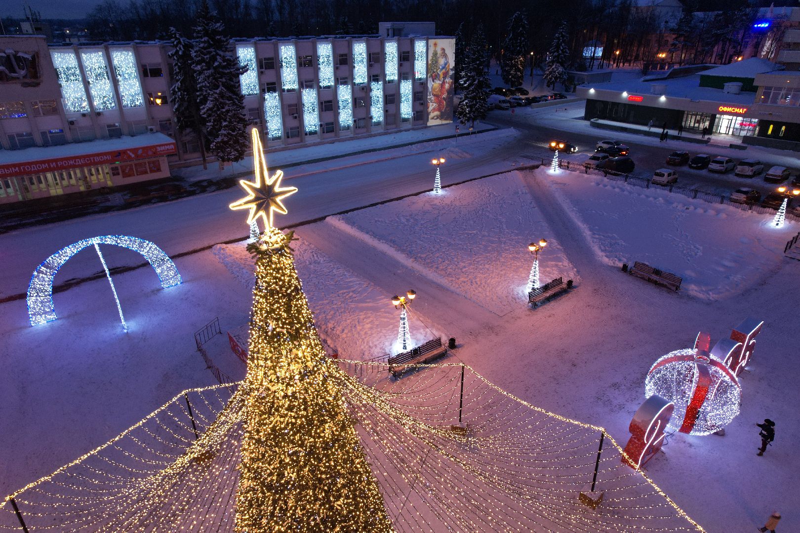 видео с коптера, ёлка, иллюминация, сергиев посад,