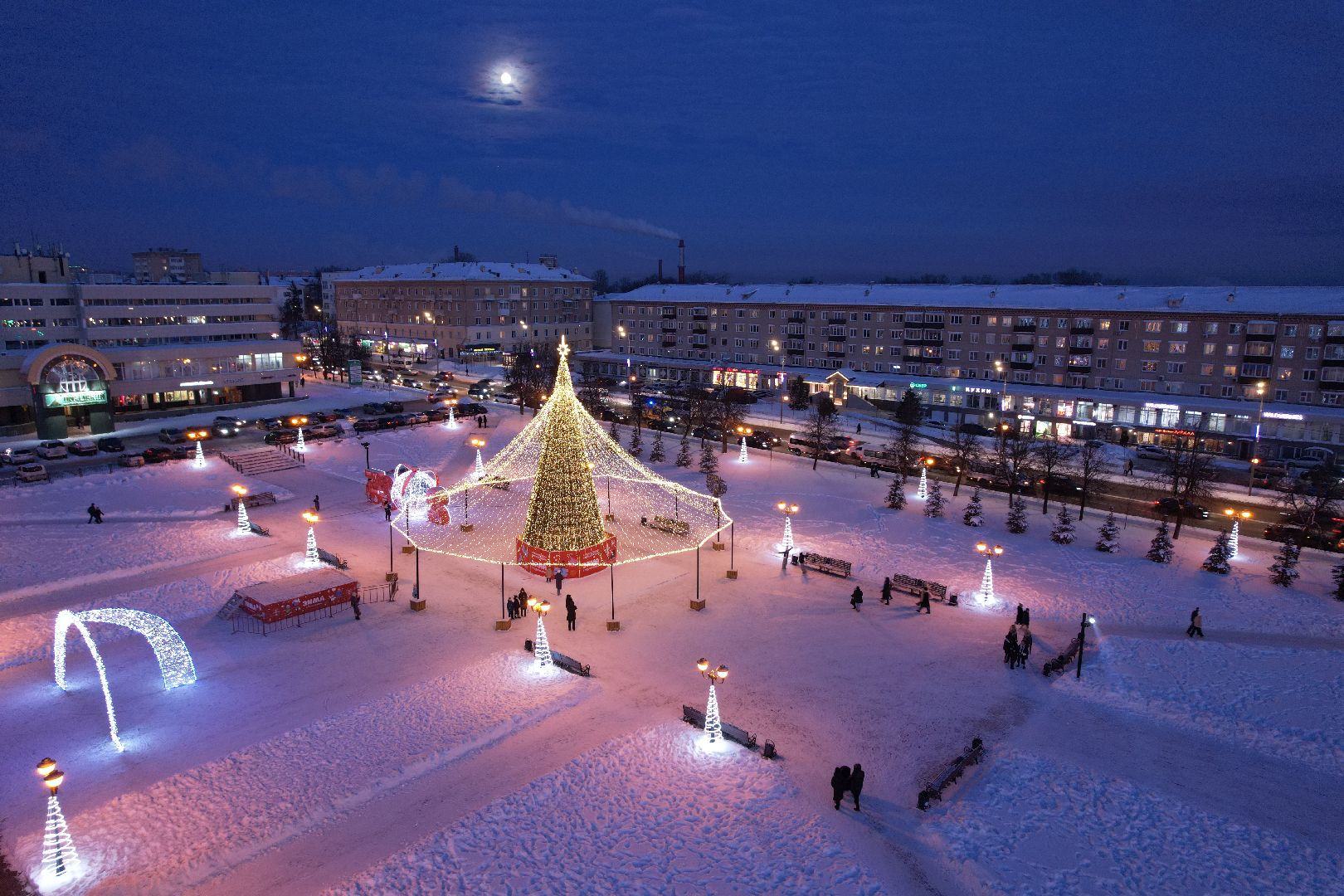 видео с коптера, ёлка, иллюминация, сергиев посад,