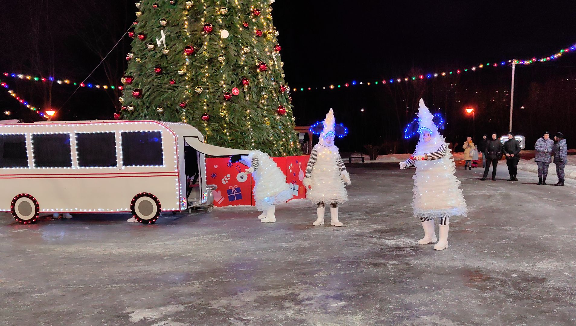 парк, спектакль, Зима в Подмосковье, Автобус чудес, конкурс,