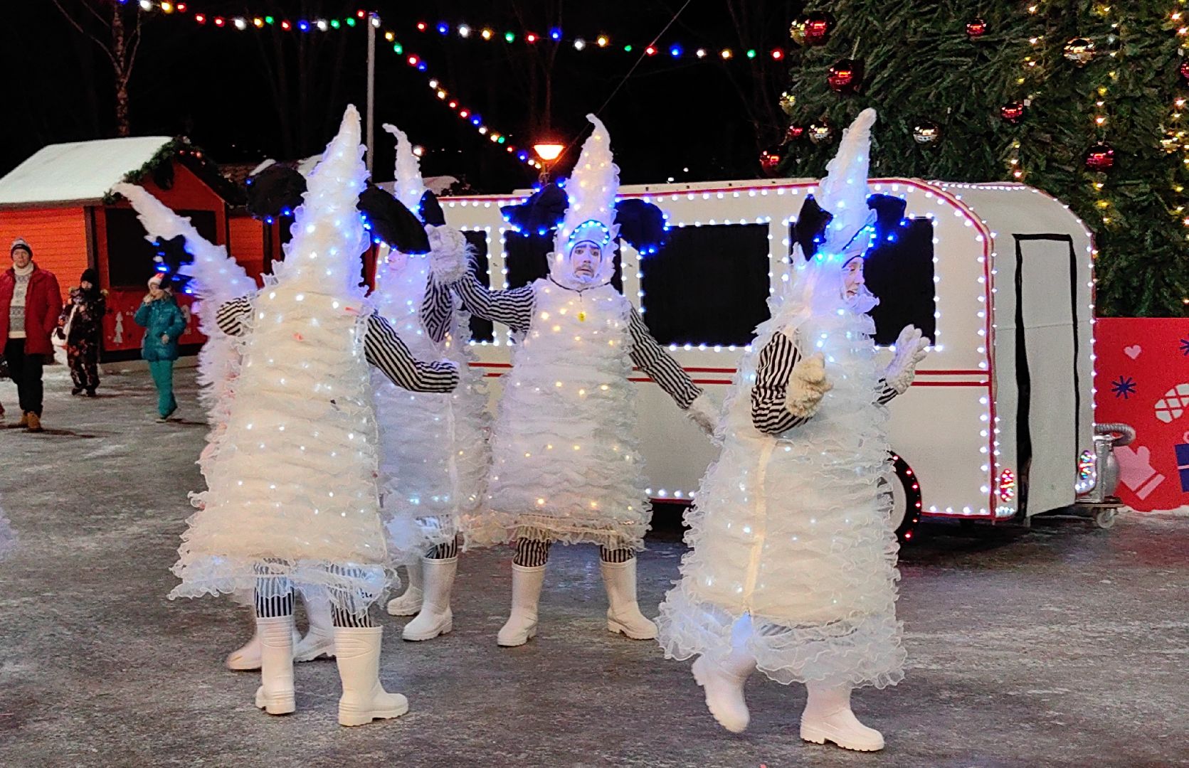 парк, спектакль, Зима в Подмосковье, Автобус чудес, конкурс,