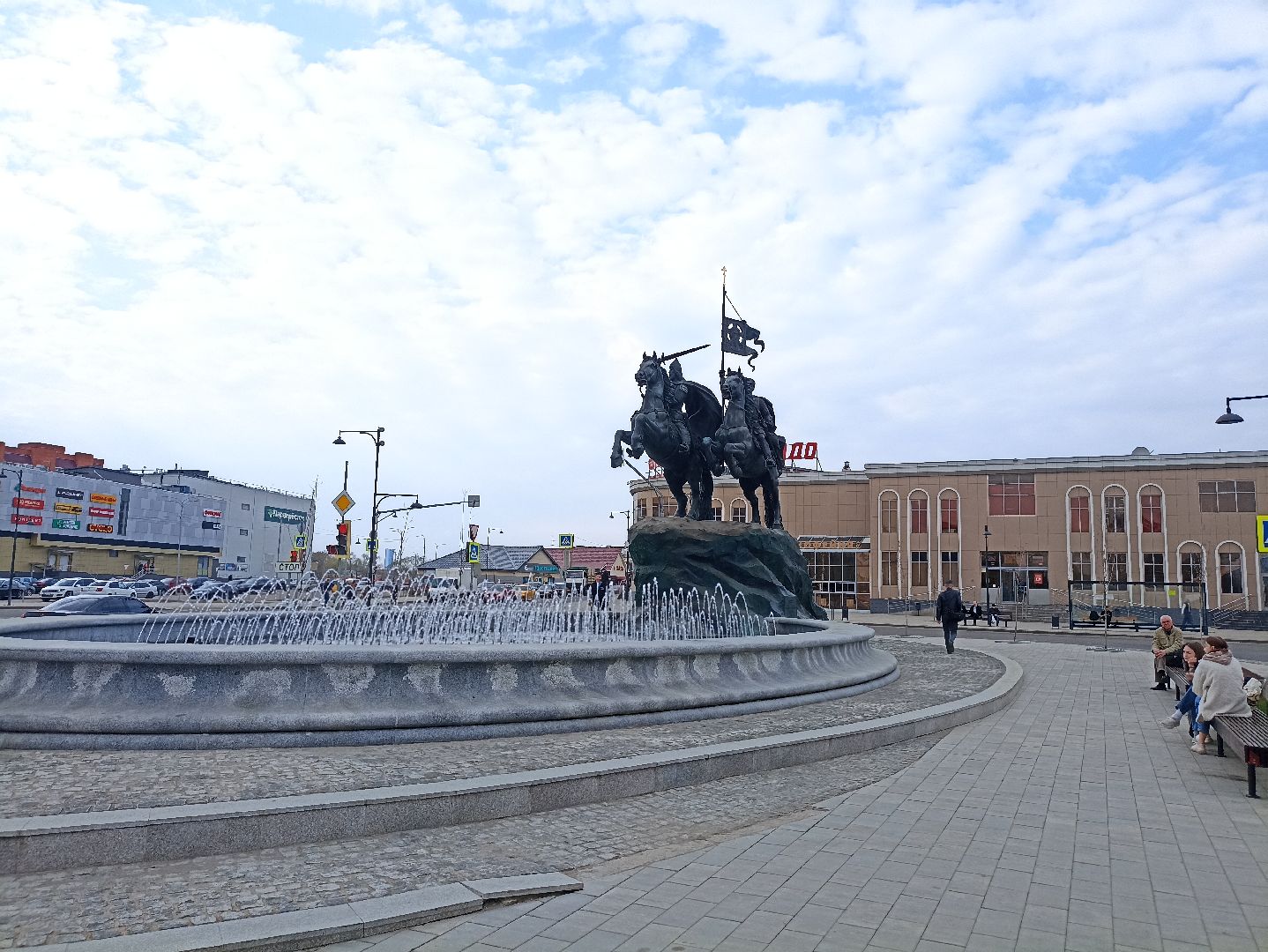 Серпухов, Подмосковье, фонтан, Храбрый, Донской