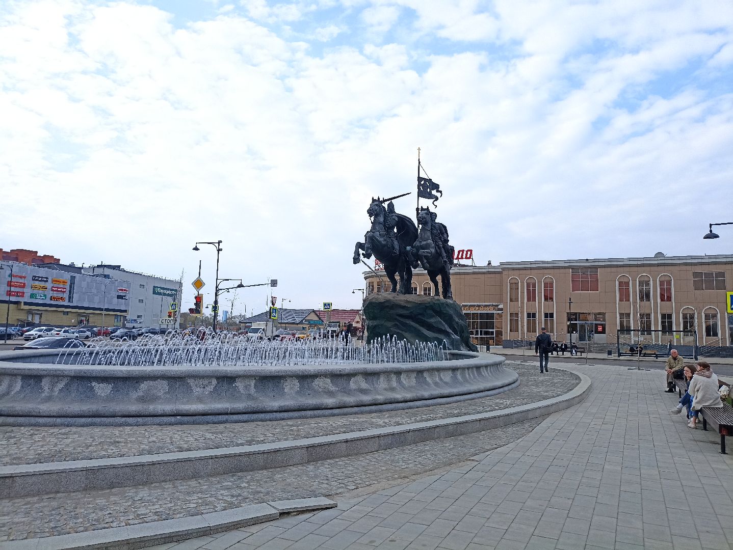 Серпухов, Подмосковье, фонтан, Храбрый, Донской