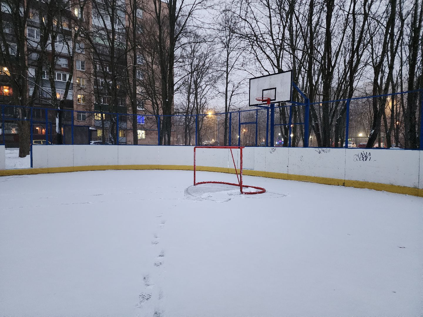 Черноголовка, Уличные катки, Каток в Черноголовке,