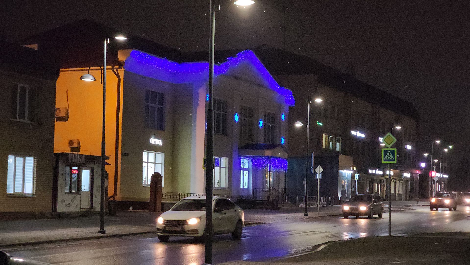 кашира, новый год, украшения к новому году, гирлянды, иллюминация, вертикалки,