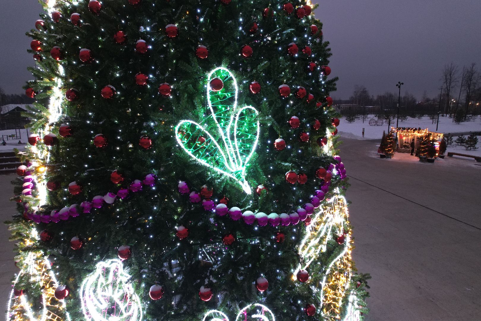 видео с коптера, орехово-зуево, ликино-дулево, ёлка, благоустройство, новый год,