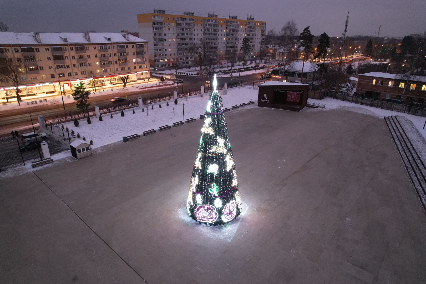 видео с коптера, орехово-зуево, ликино-дулево, ёлка, благоустройство, новый год,
